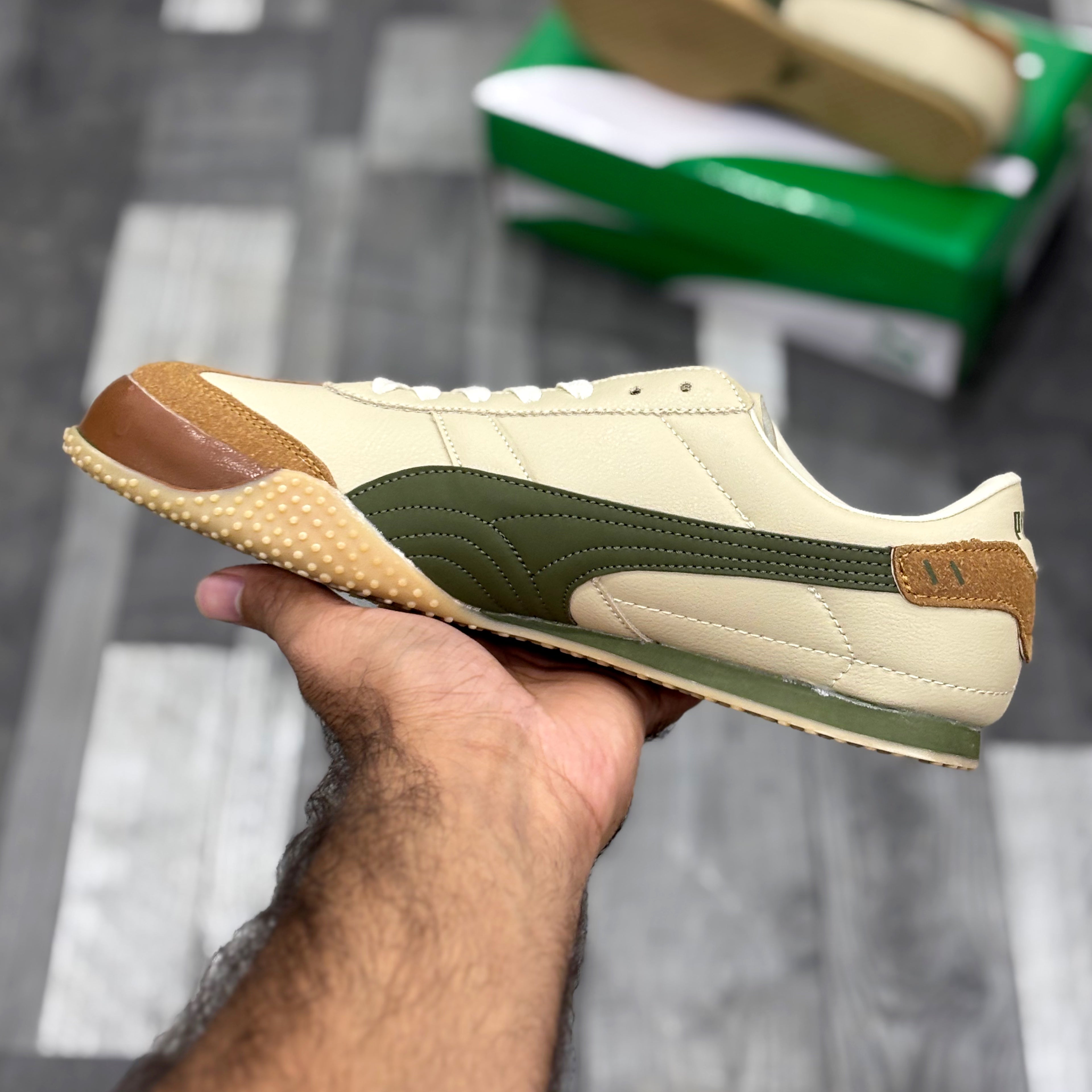 Pma Bella UT (Brown)