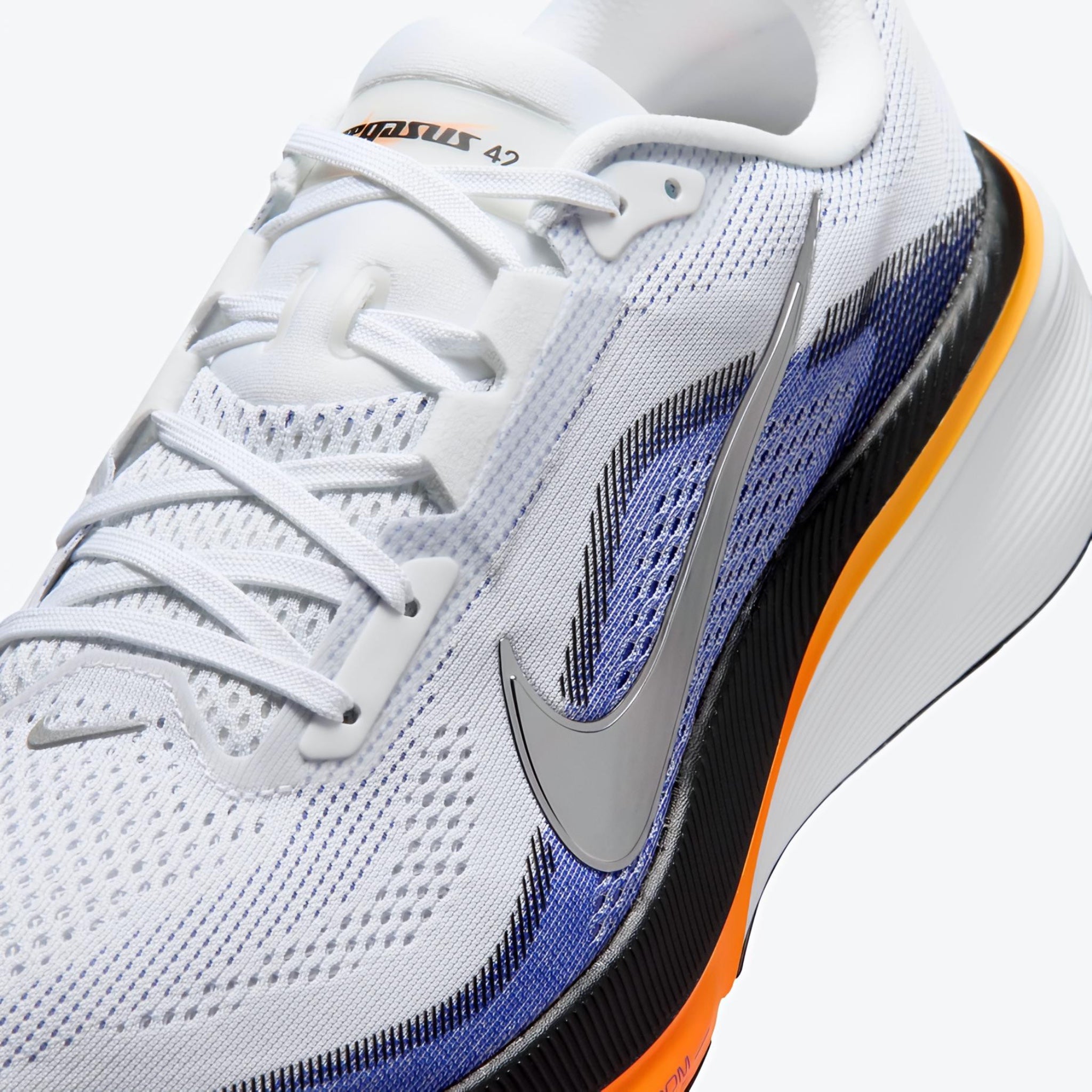 Nk Pegasus 42 (White Metallic)