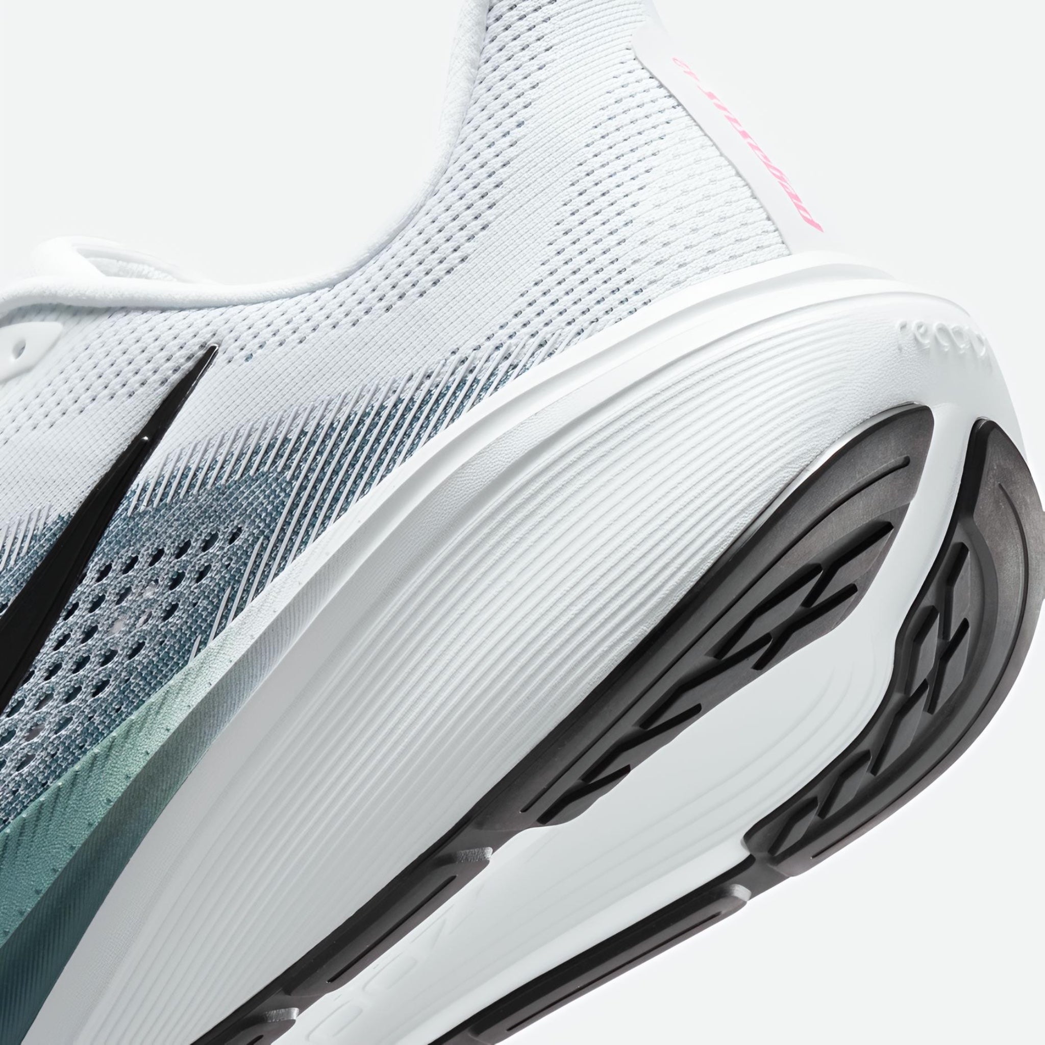 Nk Pegasus 42 (Mineral White)