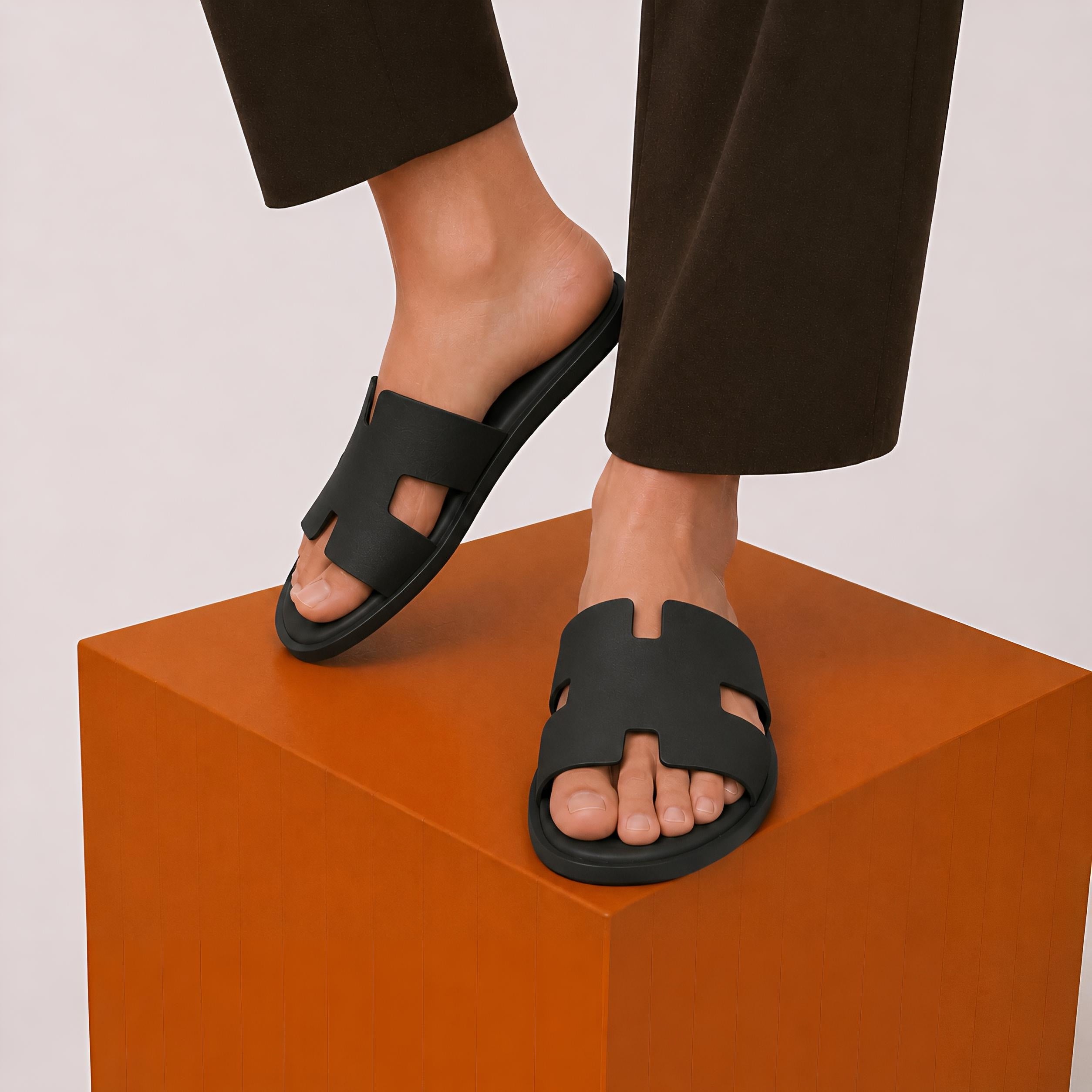 Izmir (Black)