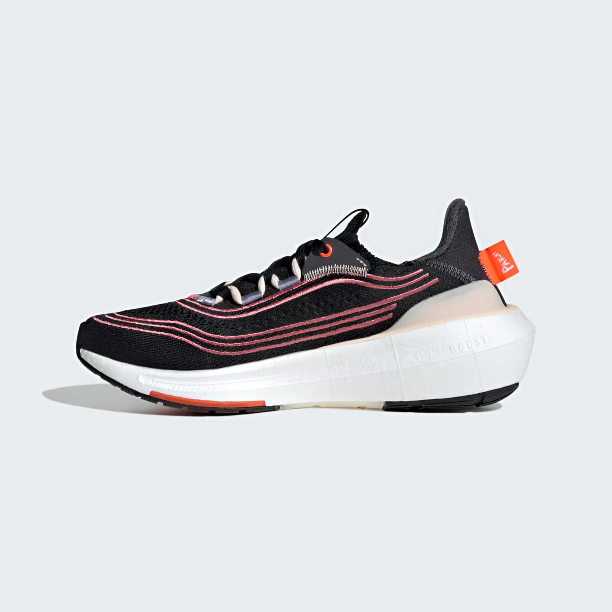 UB LightBoost 23 x Parleyy (Black Red)
