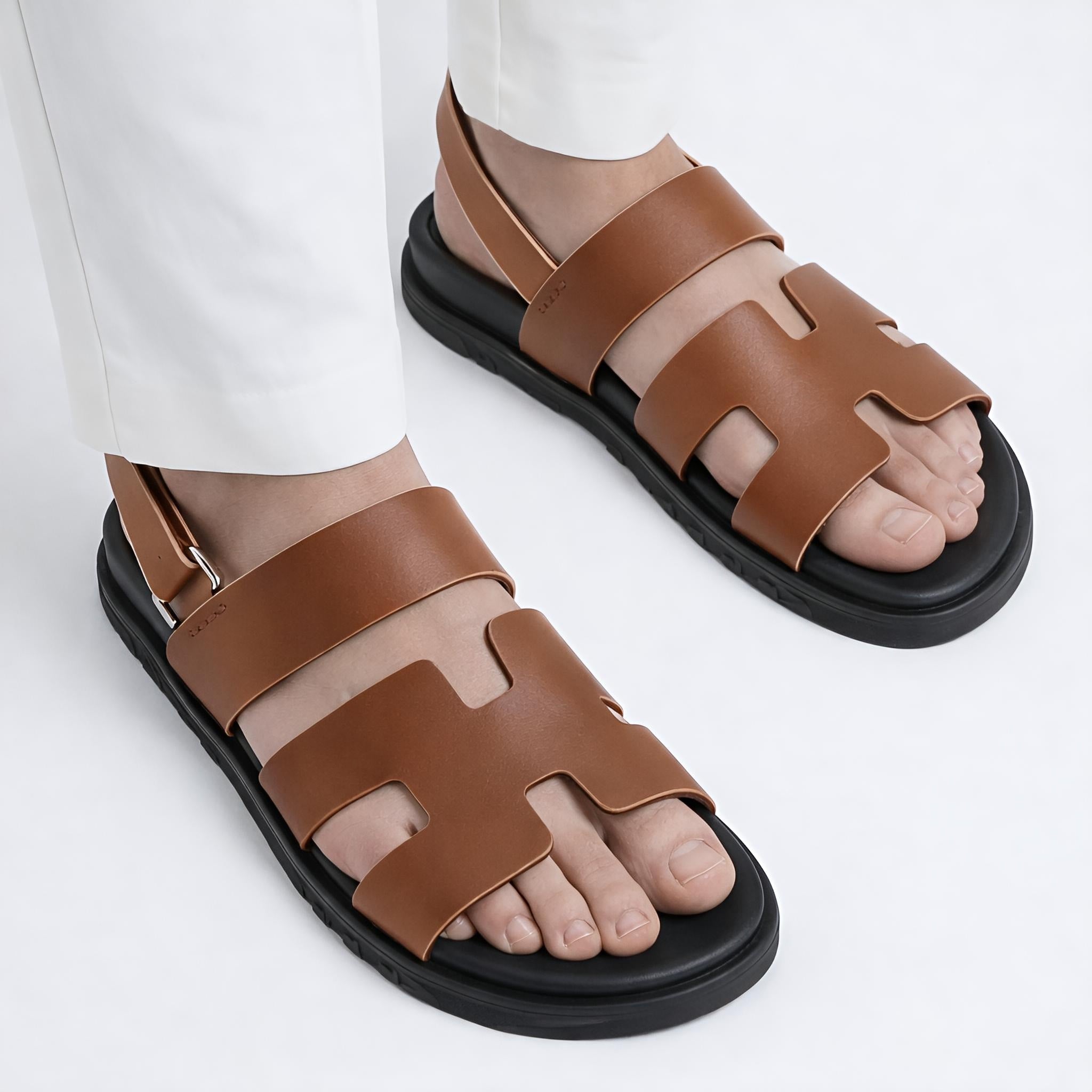 Genius Sandals (Brown)
