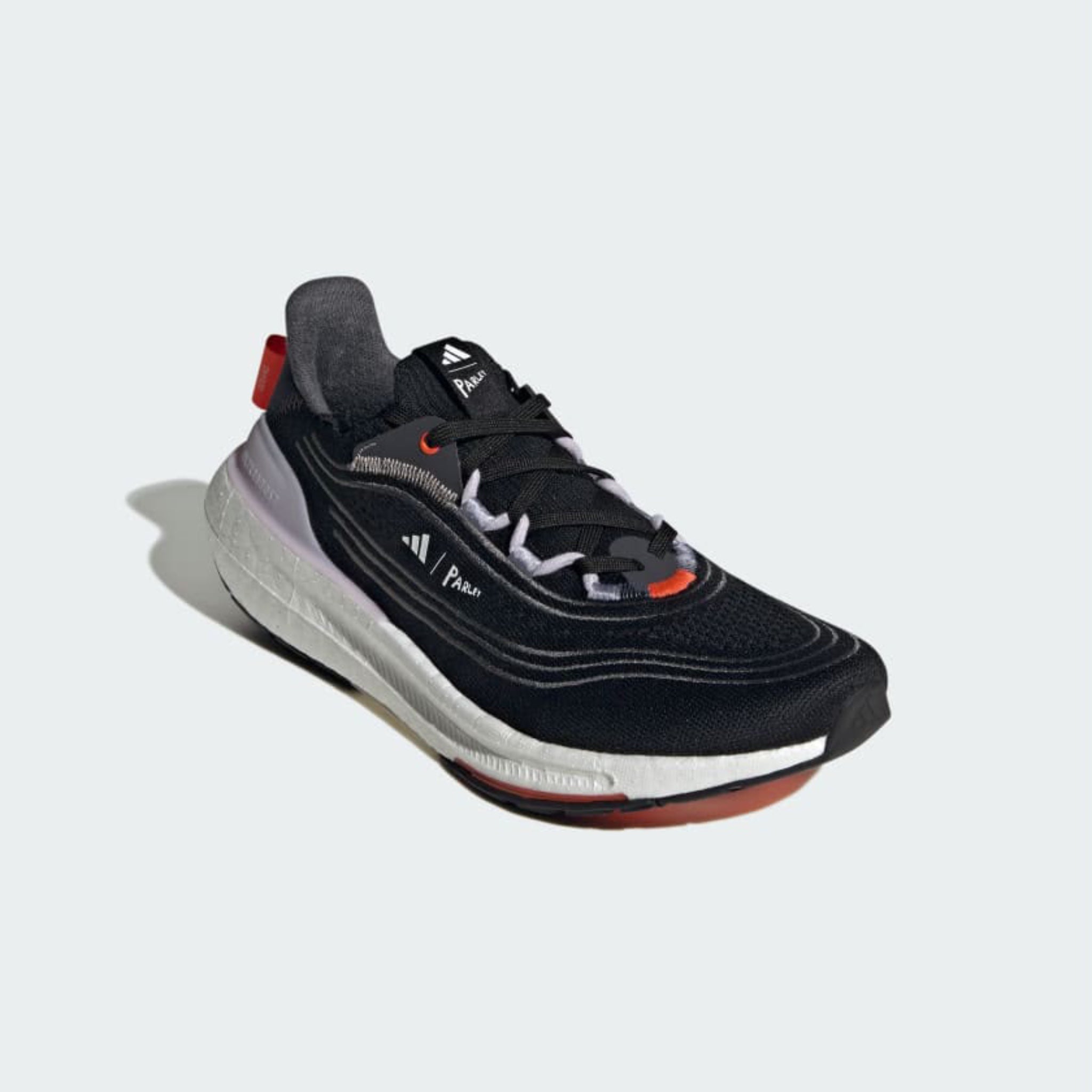 UB LightBoost 23 x Parleyy (Black White)