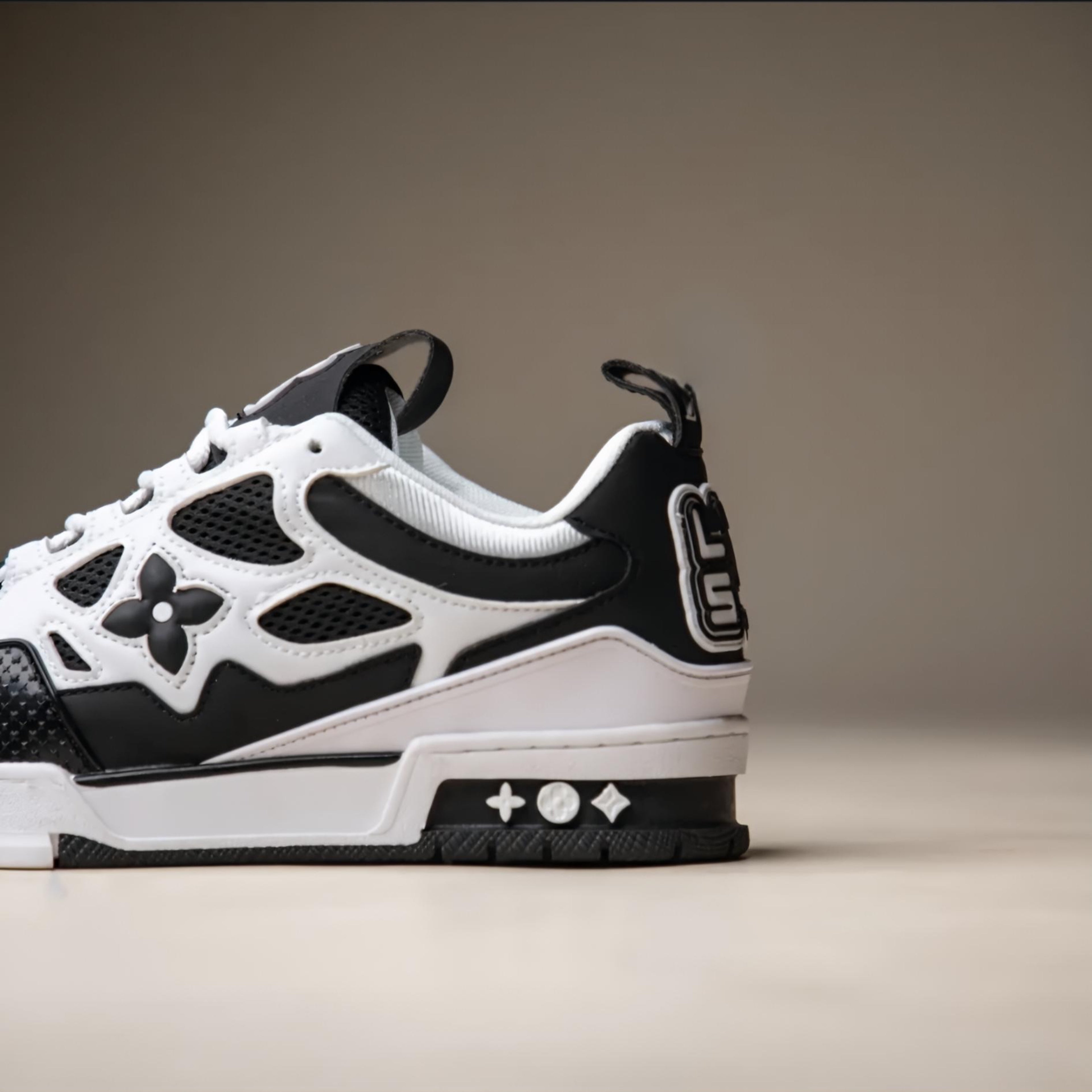 Lo-Vi Skate Sneakers (White Black) Premium Batch