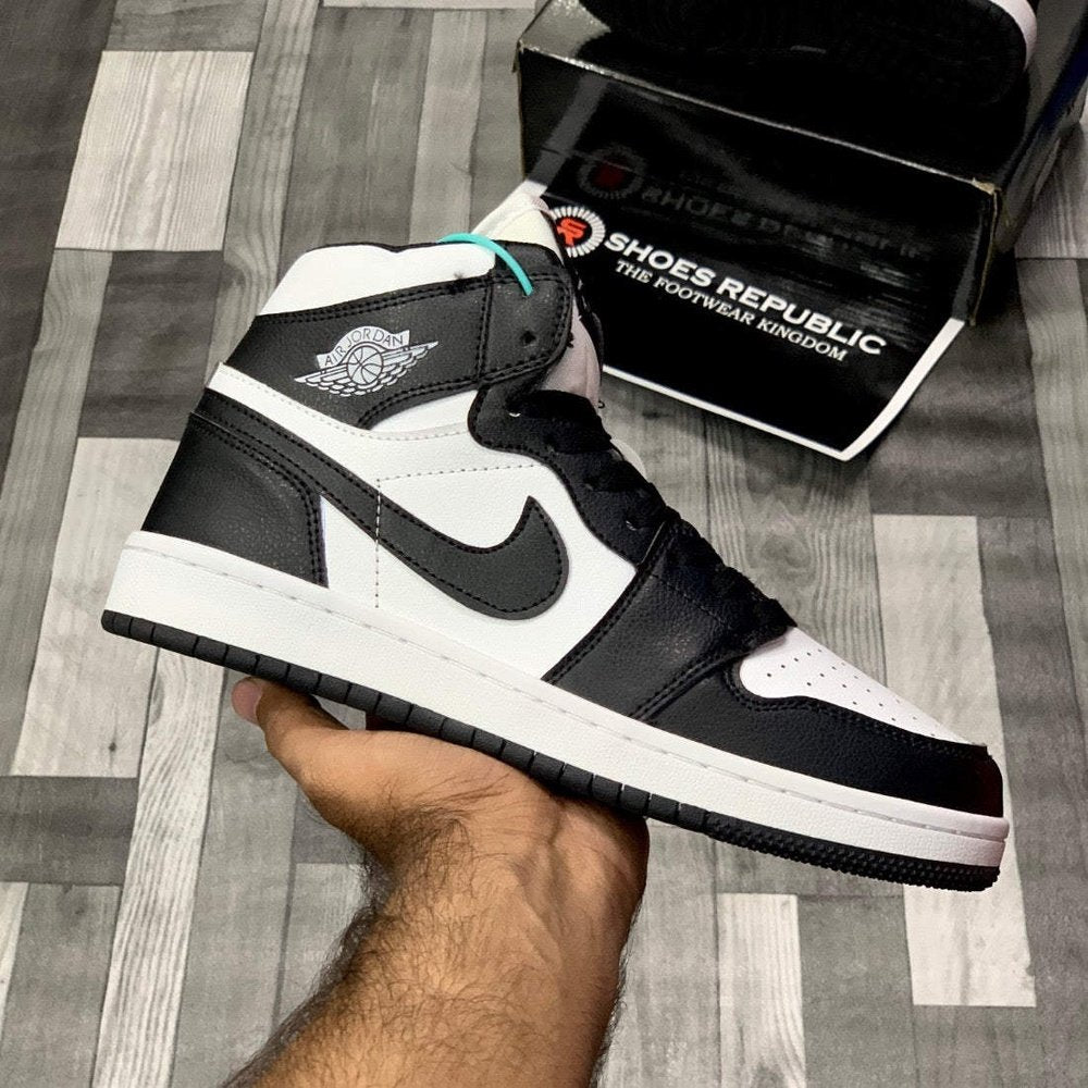 AJ 1 High Panda Black White Classic