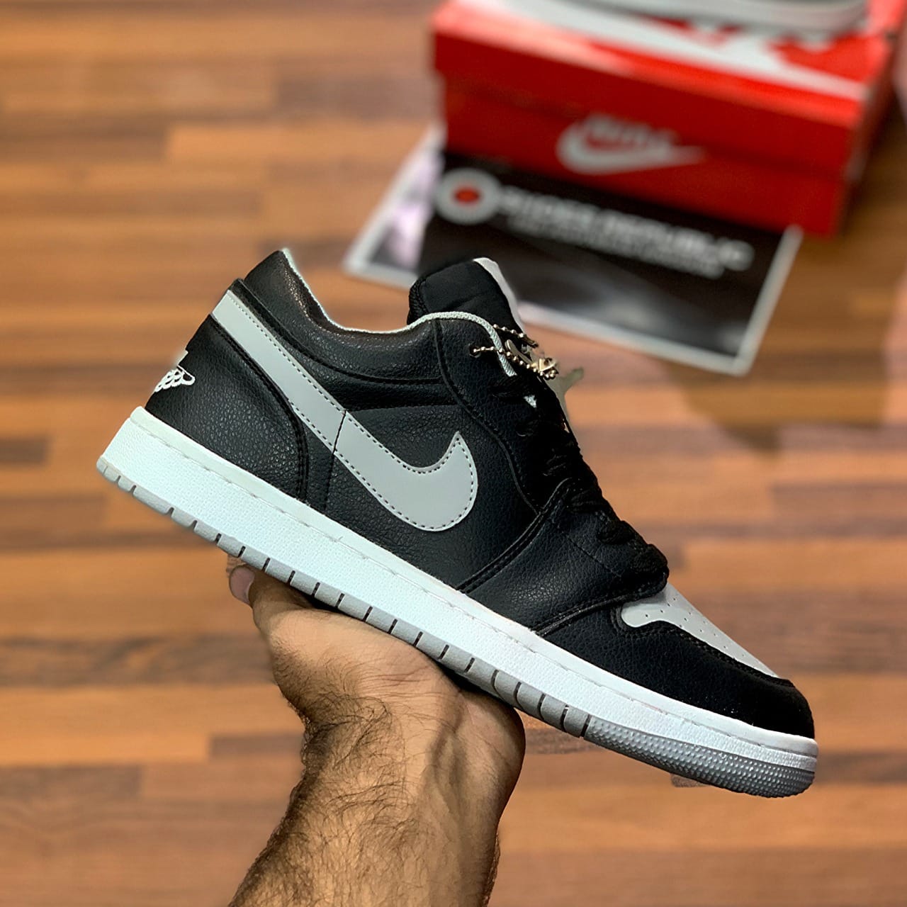 AJ-1 Low Shadow 2.0 - ShoesRepublic