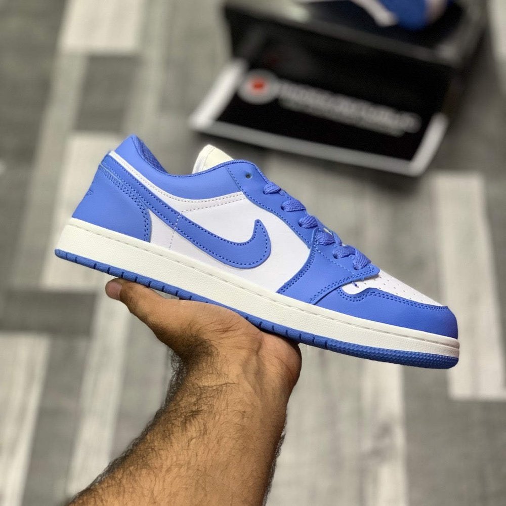 carolina blue aj 1