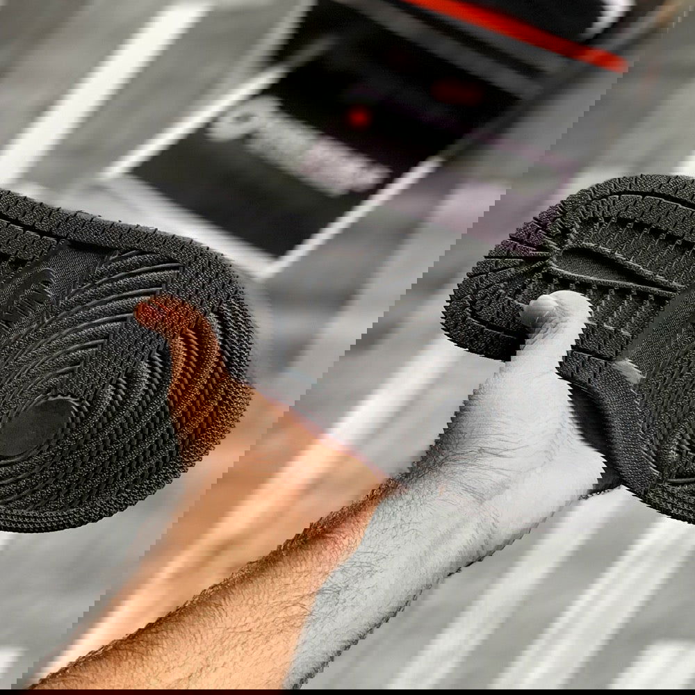 Aj-1 lows Traviis (Panda) - ShoesRepublic