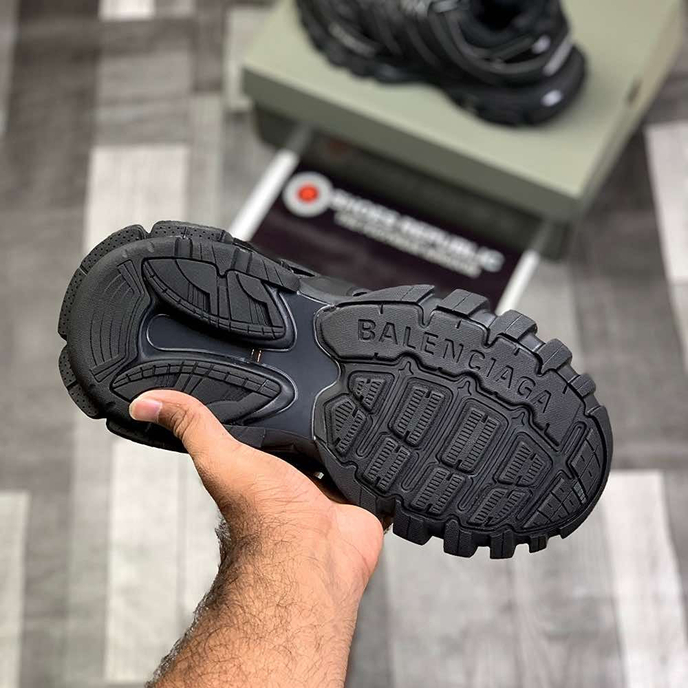 Ballenciiaga Trackk 1.0 (All Black)Top Premium Batch - ShoesRepublic