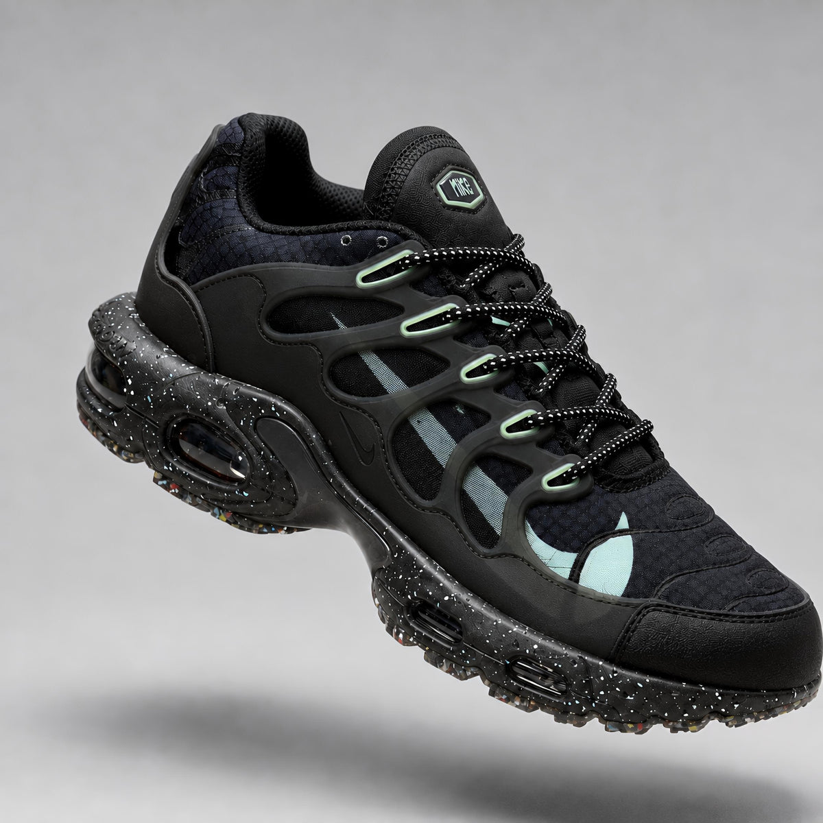 NK Aiirmaxx TerraScappe Plus (Black Noir)