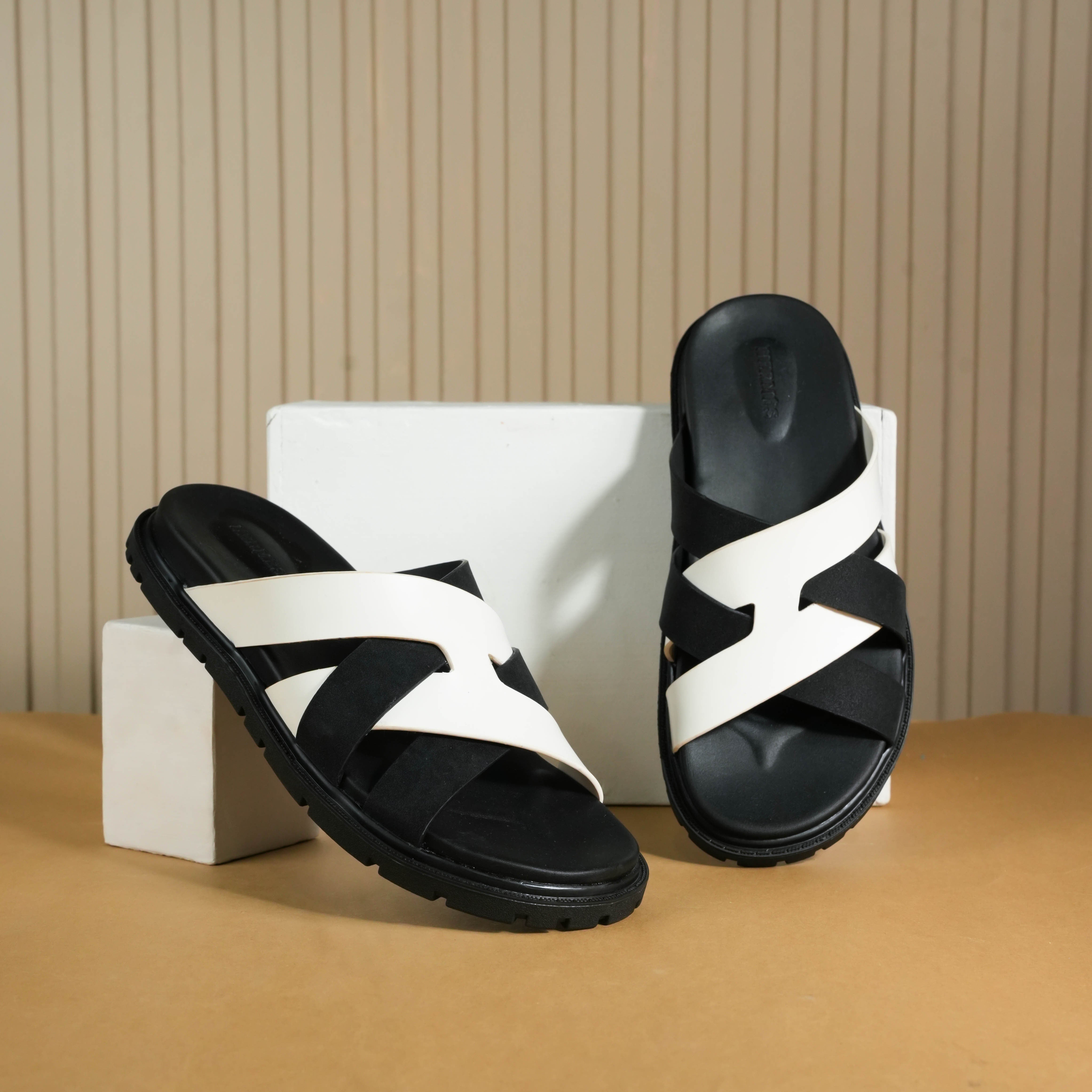 Kazimir (White Black)