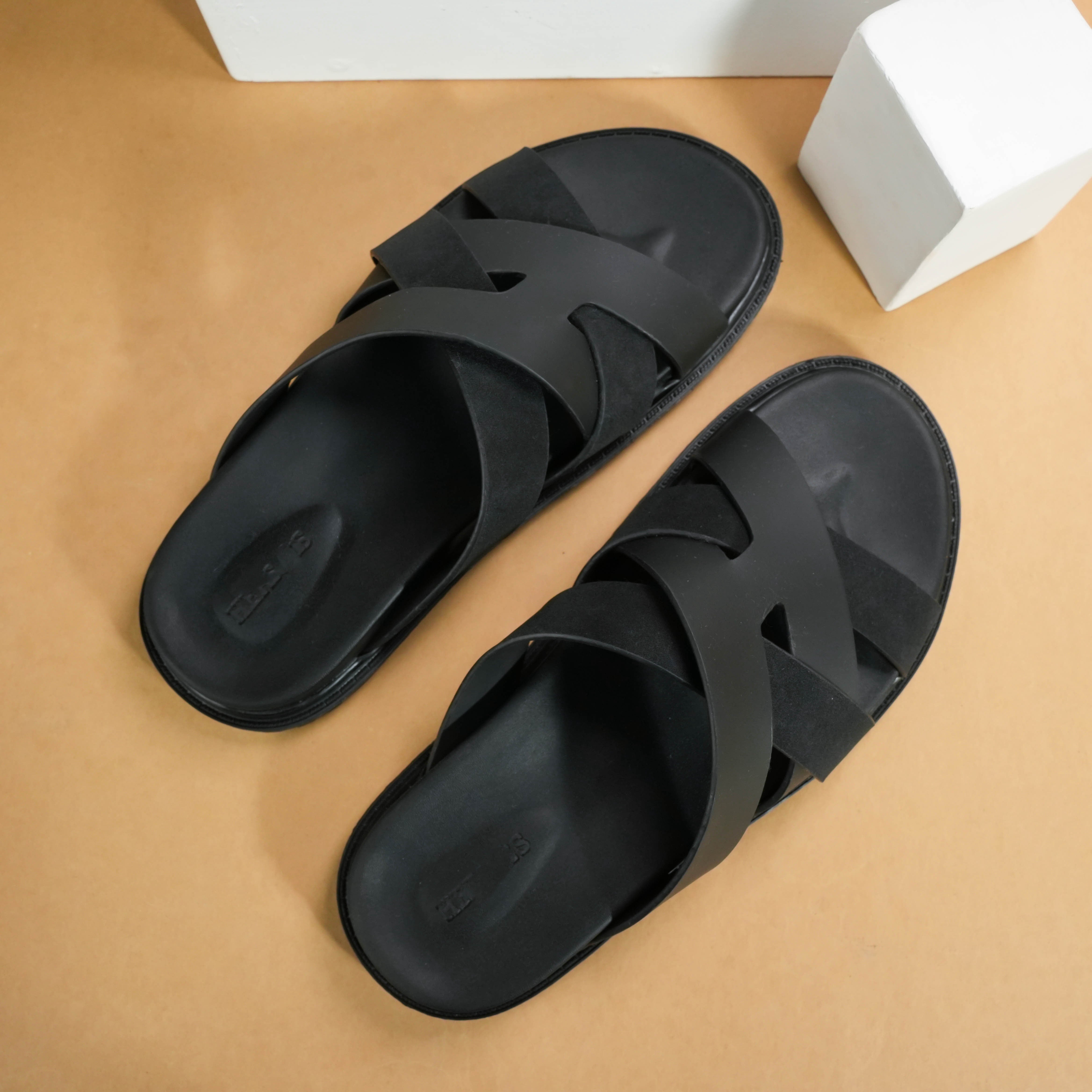 Kazimir (Triple Black)