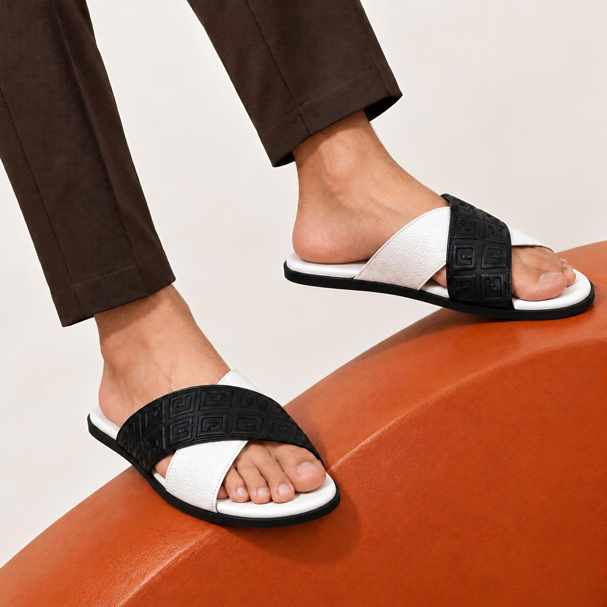 Greca Pattern Slides (White Black) - ShoesRepublic