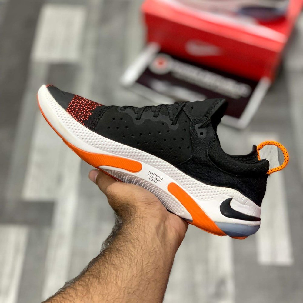 Joyriide Runn Flykniit (Black Orange) - ShoesRepublic