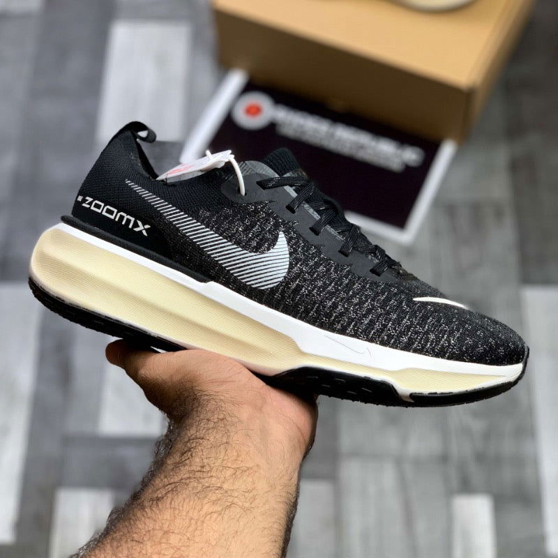Nk Zooom X Invinciible Runn 3 (Black) - ShoesRepublic