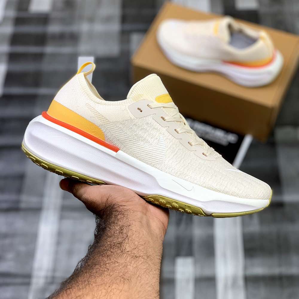 Nk Zooom X Invinciible Runn 3 (Cream Topaz) - ShoesRepublic