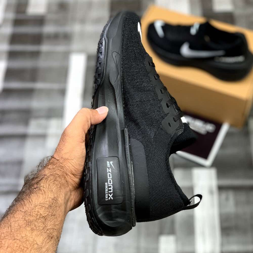 Nk Zooom X Invinciible Runn 3 (Triple Black) - ShoesRepublic