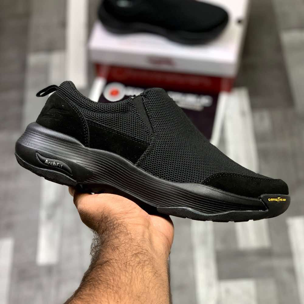 Skecherrs Archfitt Good-Year Slip-In "Black" - ShoesRepublic