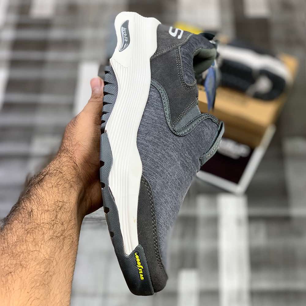 Skecherrs Archfitt Slip-In "Grey" - ShoesRepublic