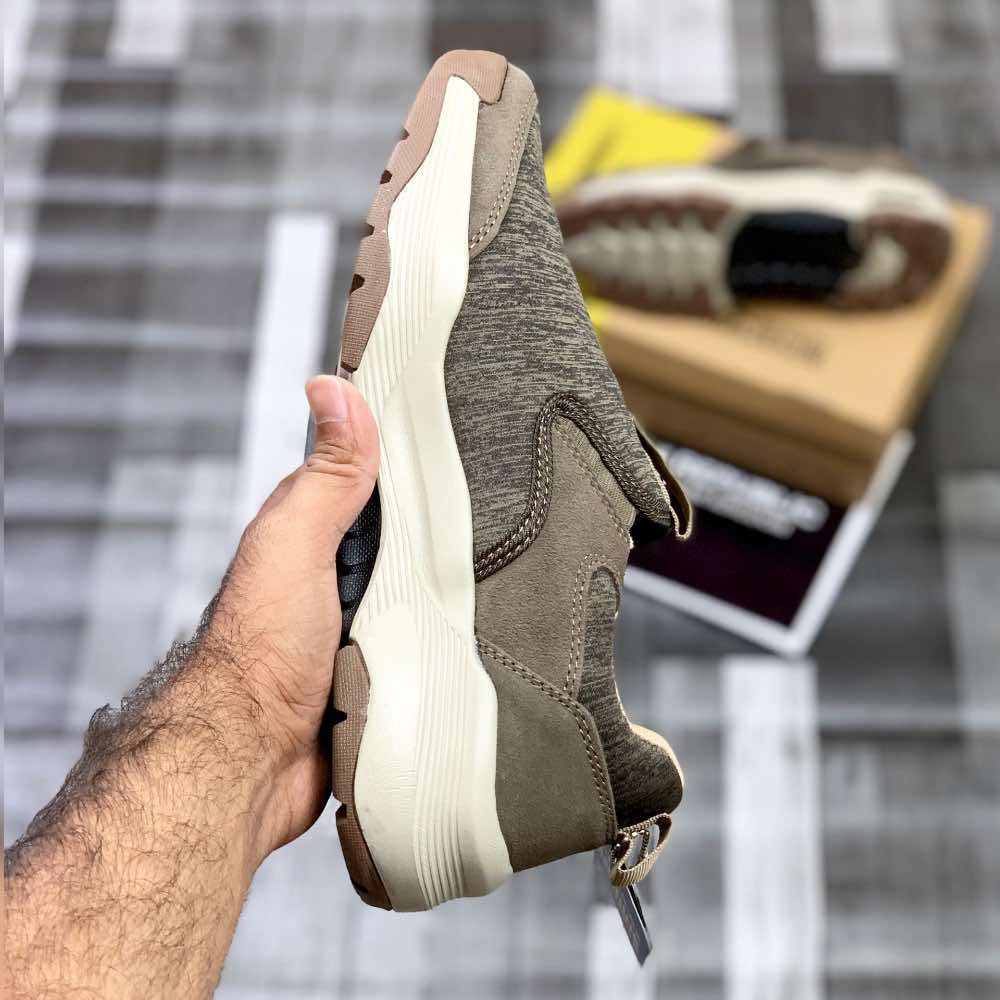 Skecherrs Archfitt Slip-In "Natural Brown" - ShoesRepublic