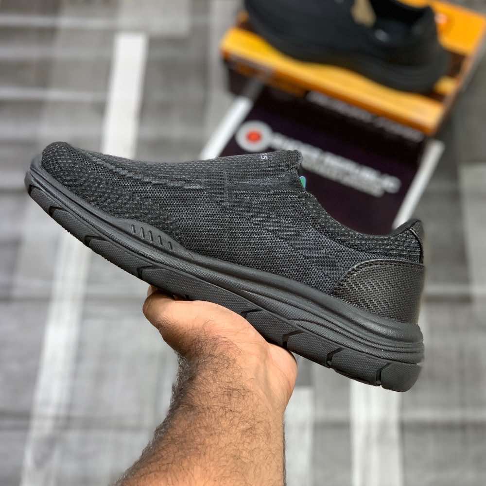 Skecherrs Relaxed Fitt with Air-Cooled "Black" - ShoesRepublic