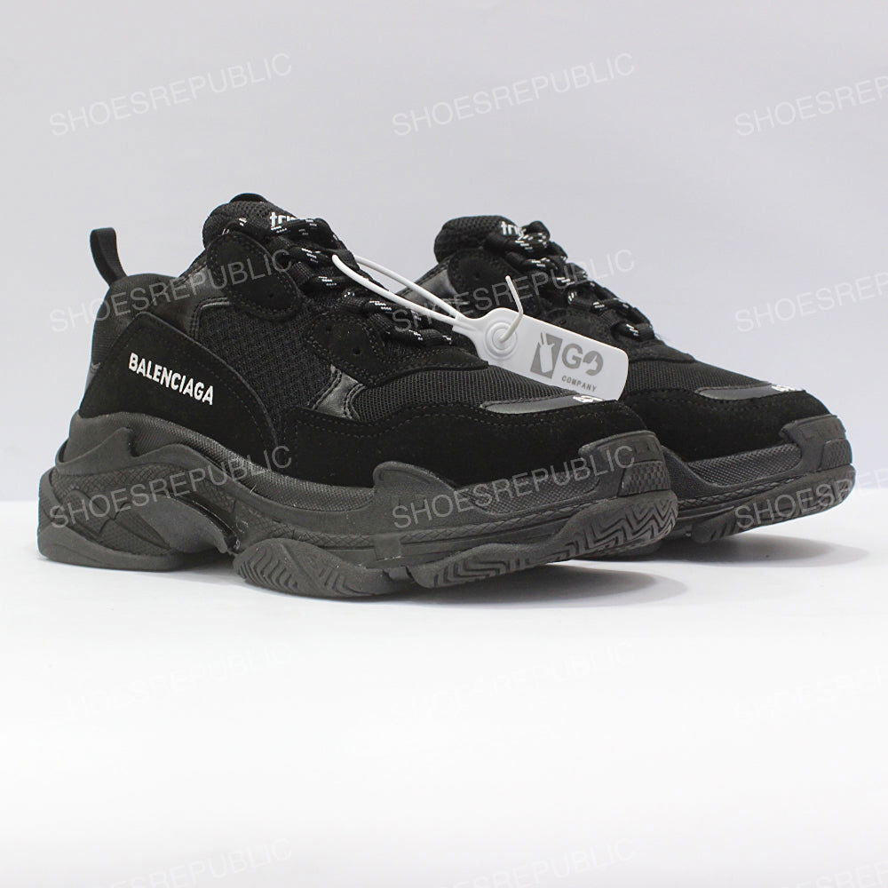 Triiplle S “All Black” Premium Batch - ShoesRepublic