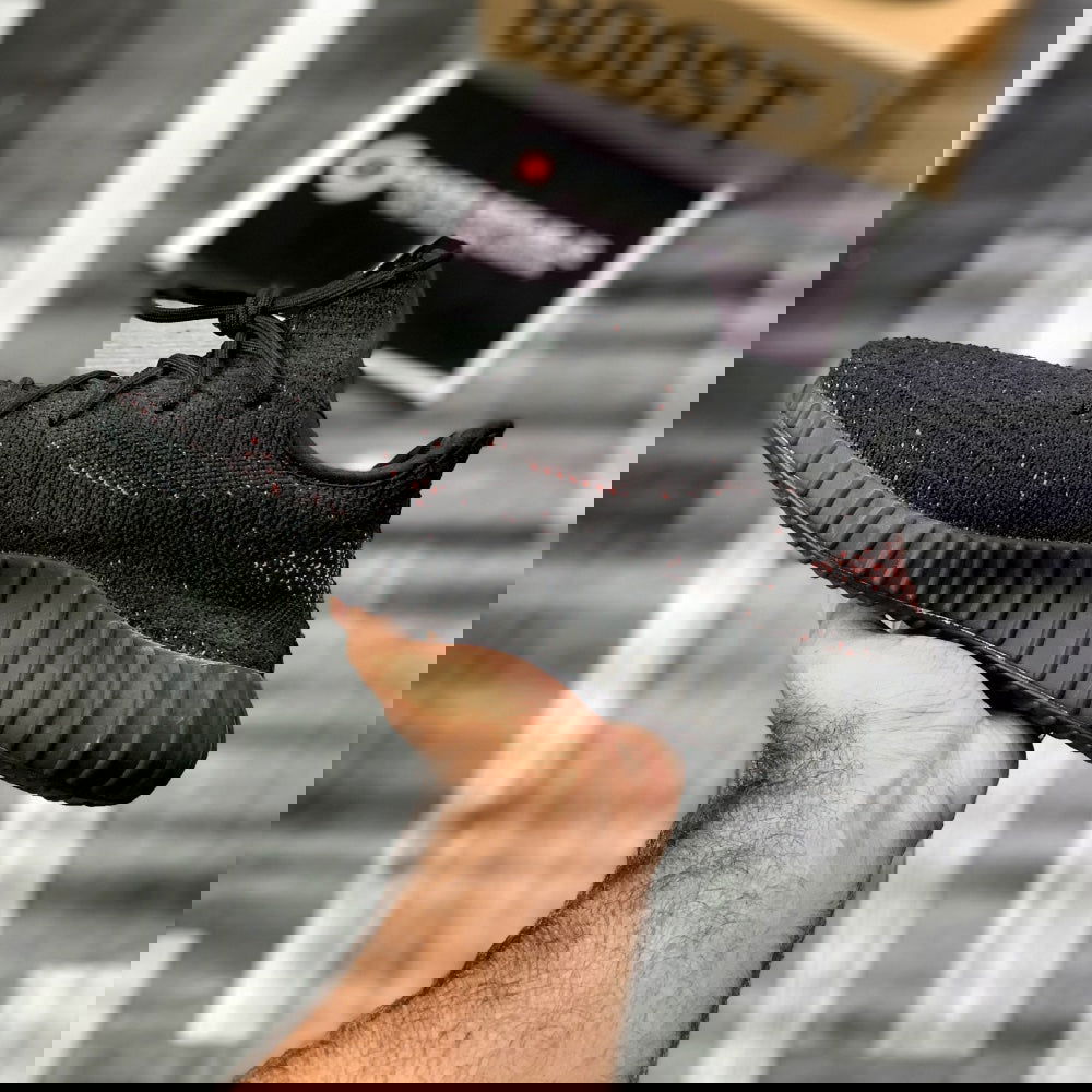 Yeeezzyy 350 v2 (CORE SPLY) - ShoesRepublic