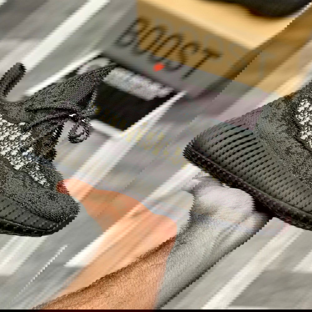 Yeeezzyy 350 v2 x Diiorr Reflectiive (Pirate Black) Real Boost Premuii