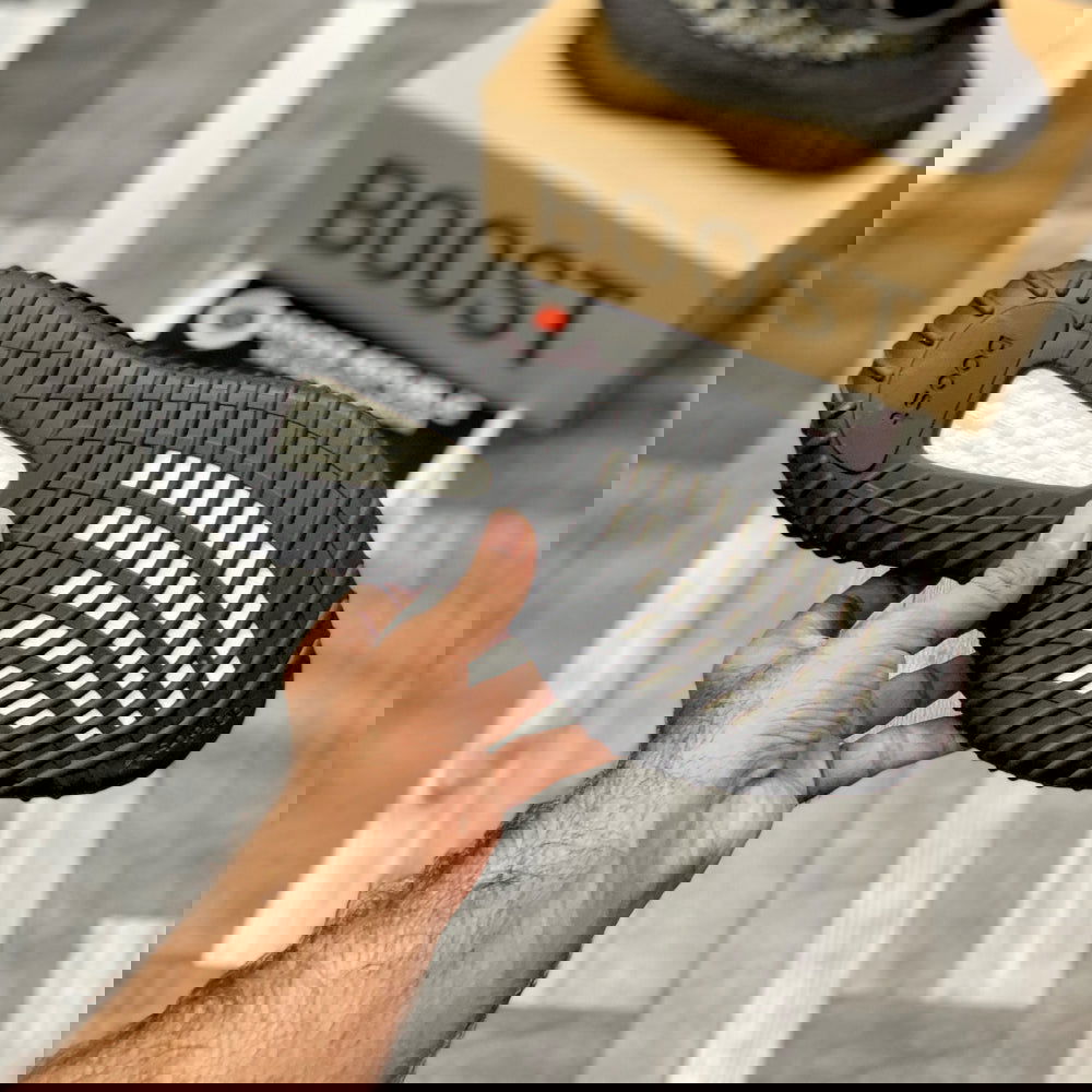 Yeeezzyy 350 v2 x Diiorr Reflectiive (Pirate Black) Real Boost Premuiim Batch - ShoesRepublic