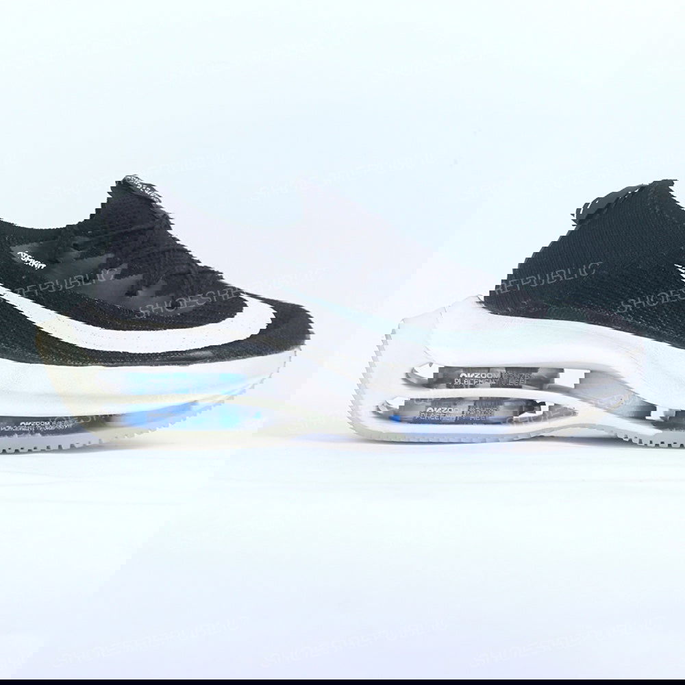 wmns zoom double stacked