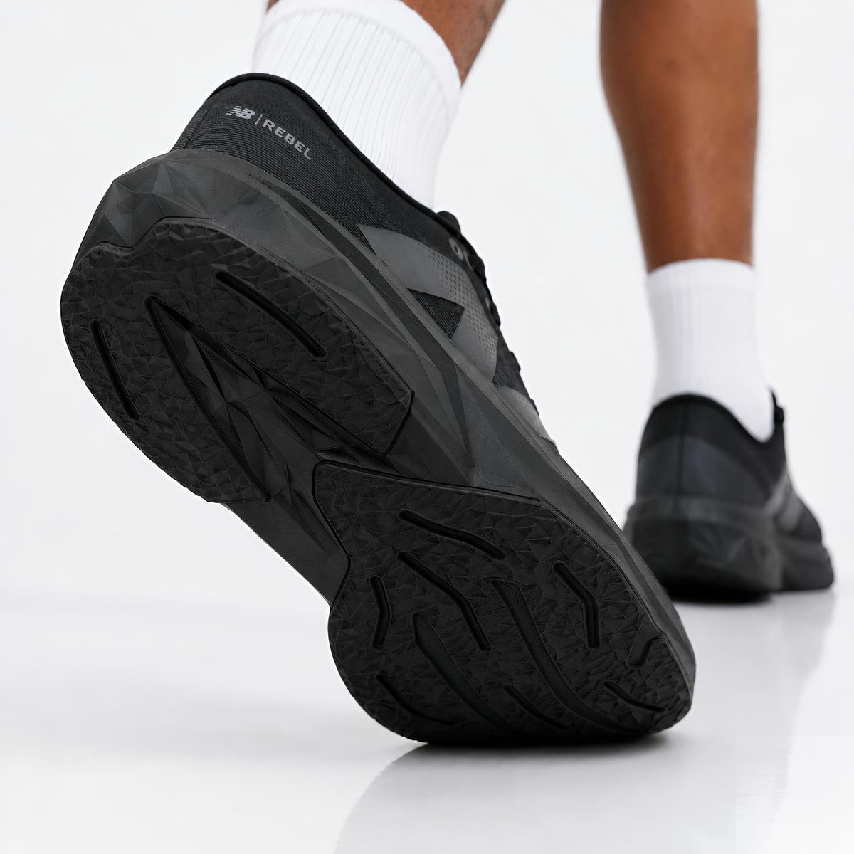 NB Fuelcell Rebel V4 (Triple Black)
