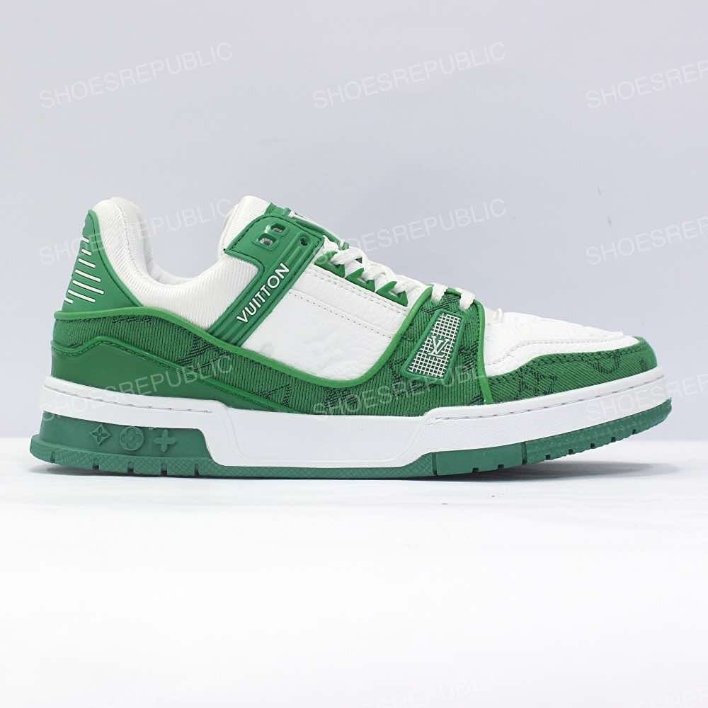 Lo-Vi Trainers Green - Bold Statement, Casual Style