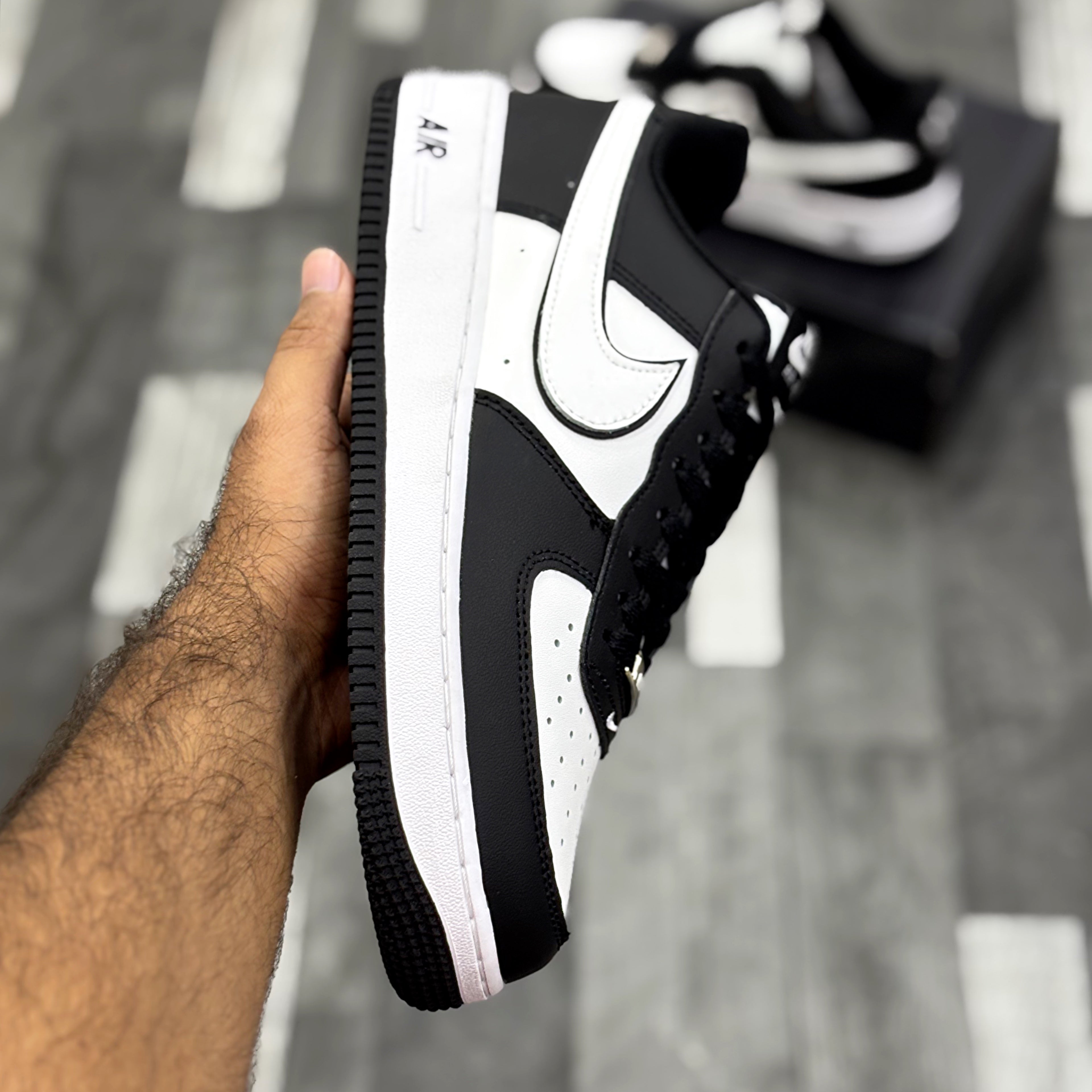 AF-1 Black White Premium Batch