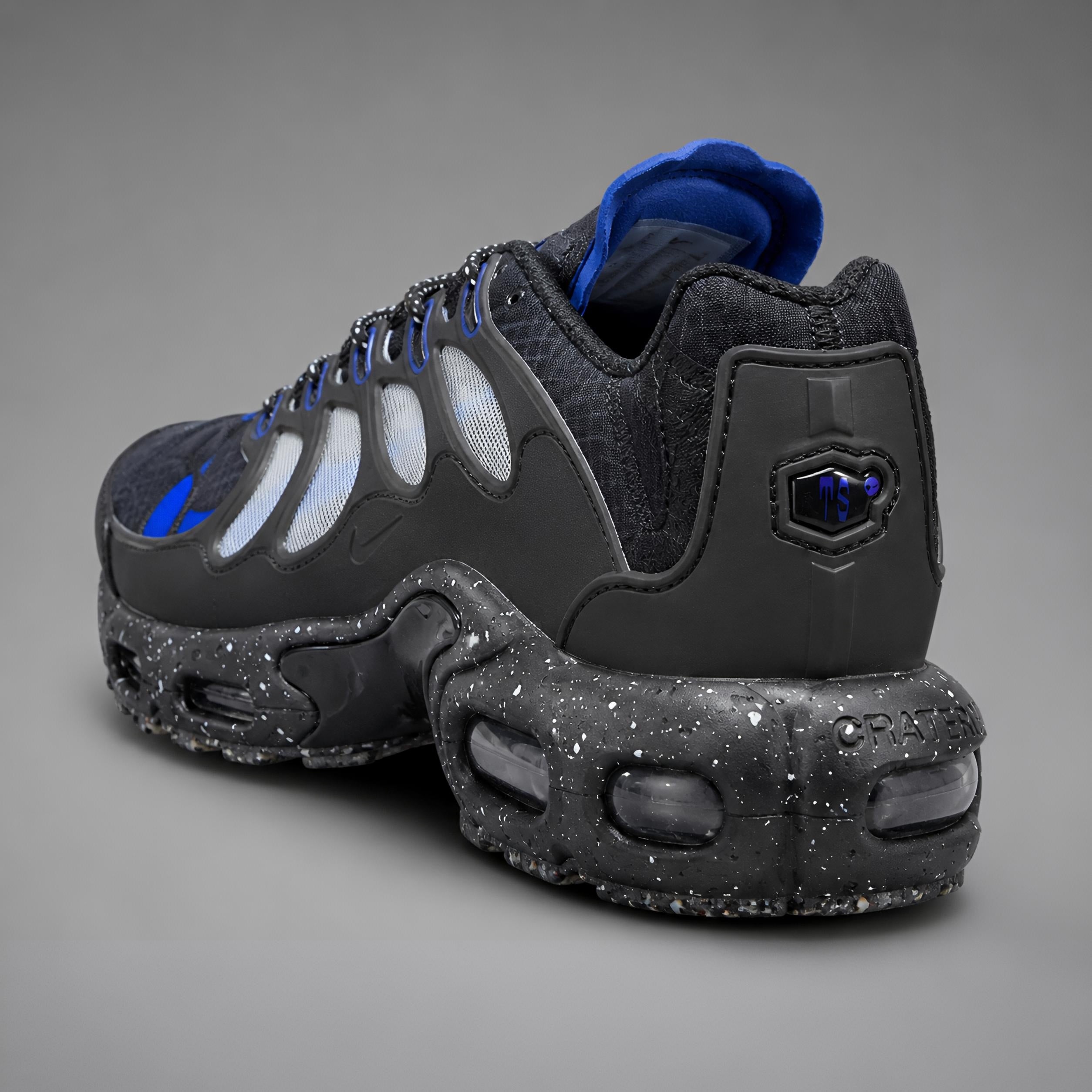 NK Aiirmaxx TerraScappe Plus (Black Racer Blue)