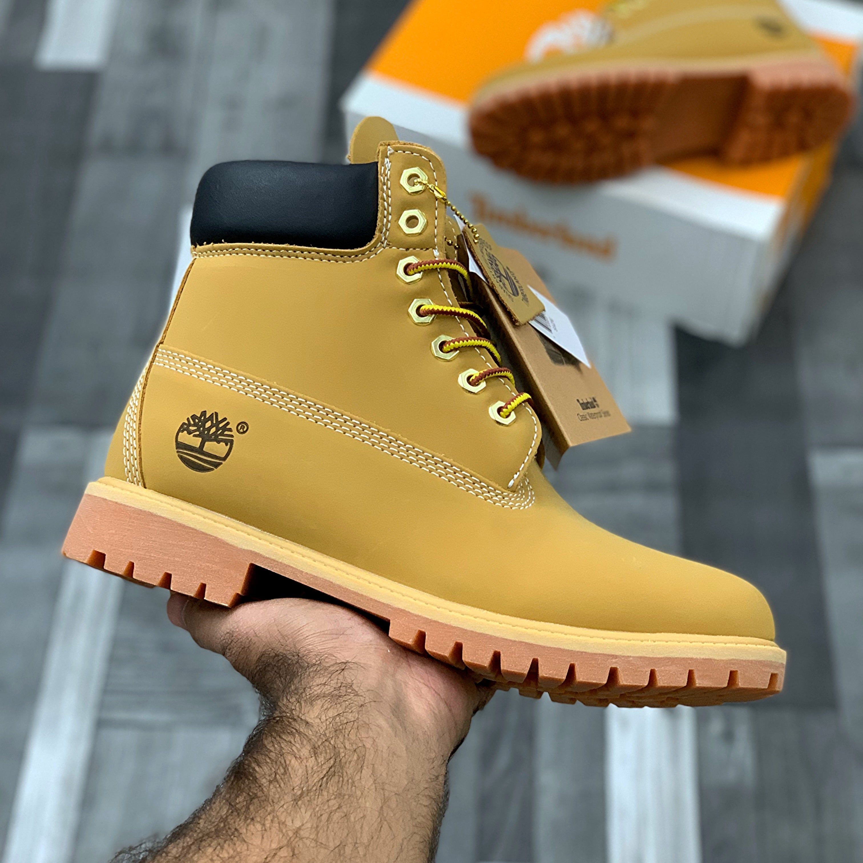 Timberlland Boots (Camel)