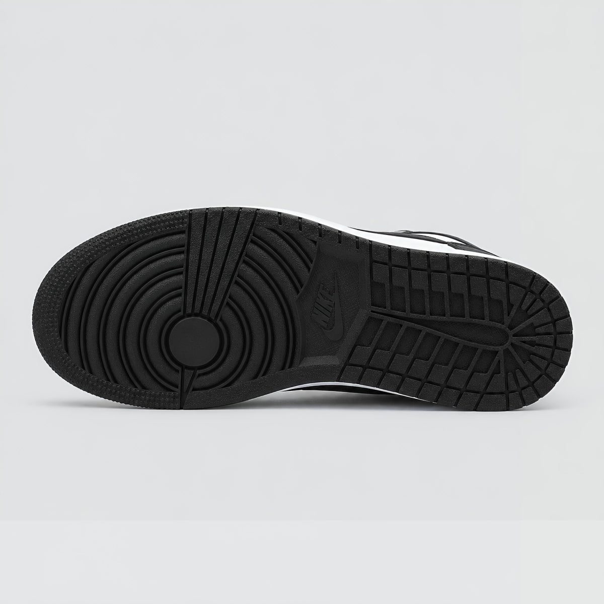 AJ-1 High Traviis (Panda)