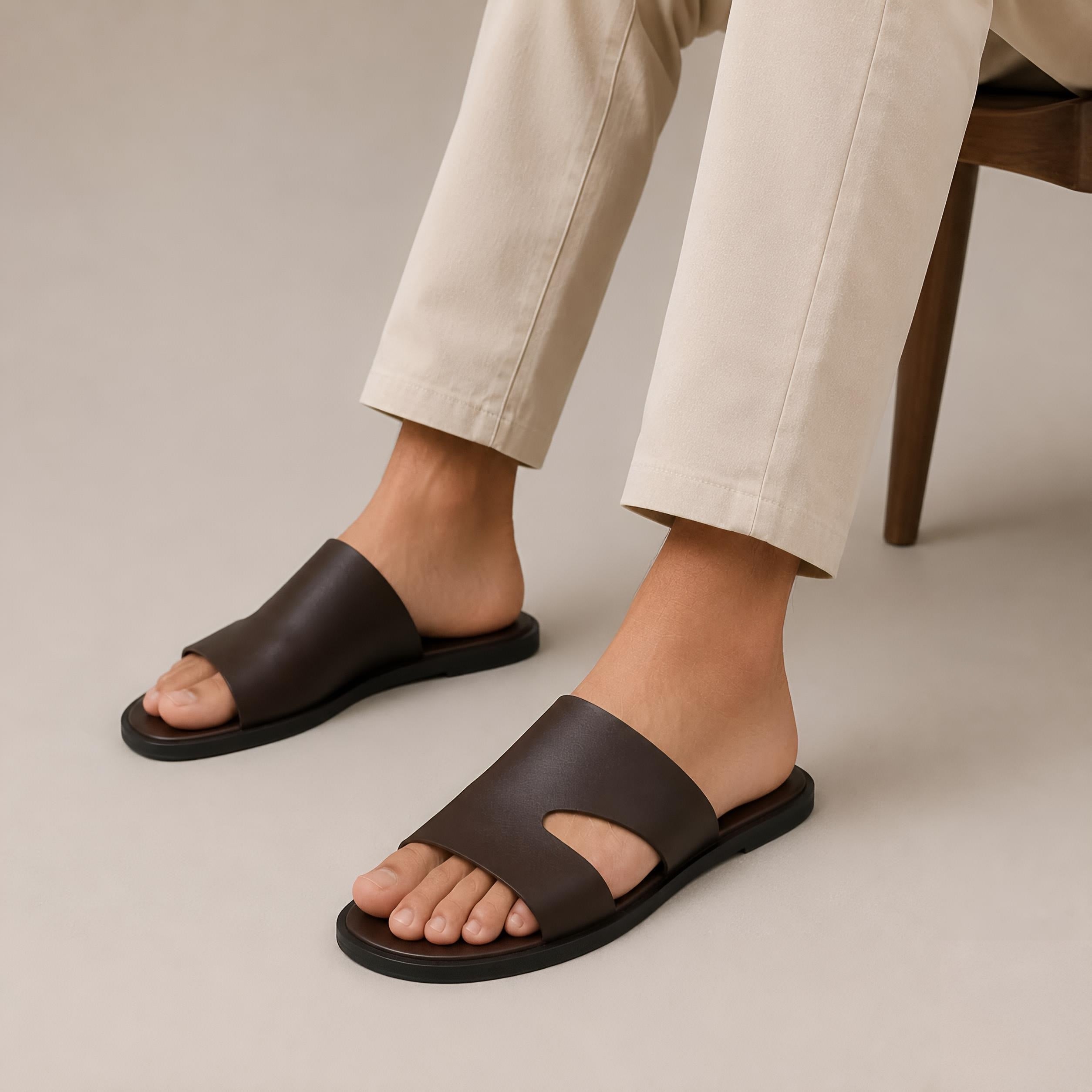Pilat Cutout Slides (Brown)