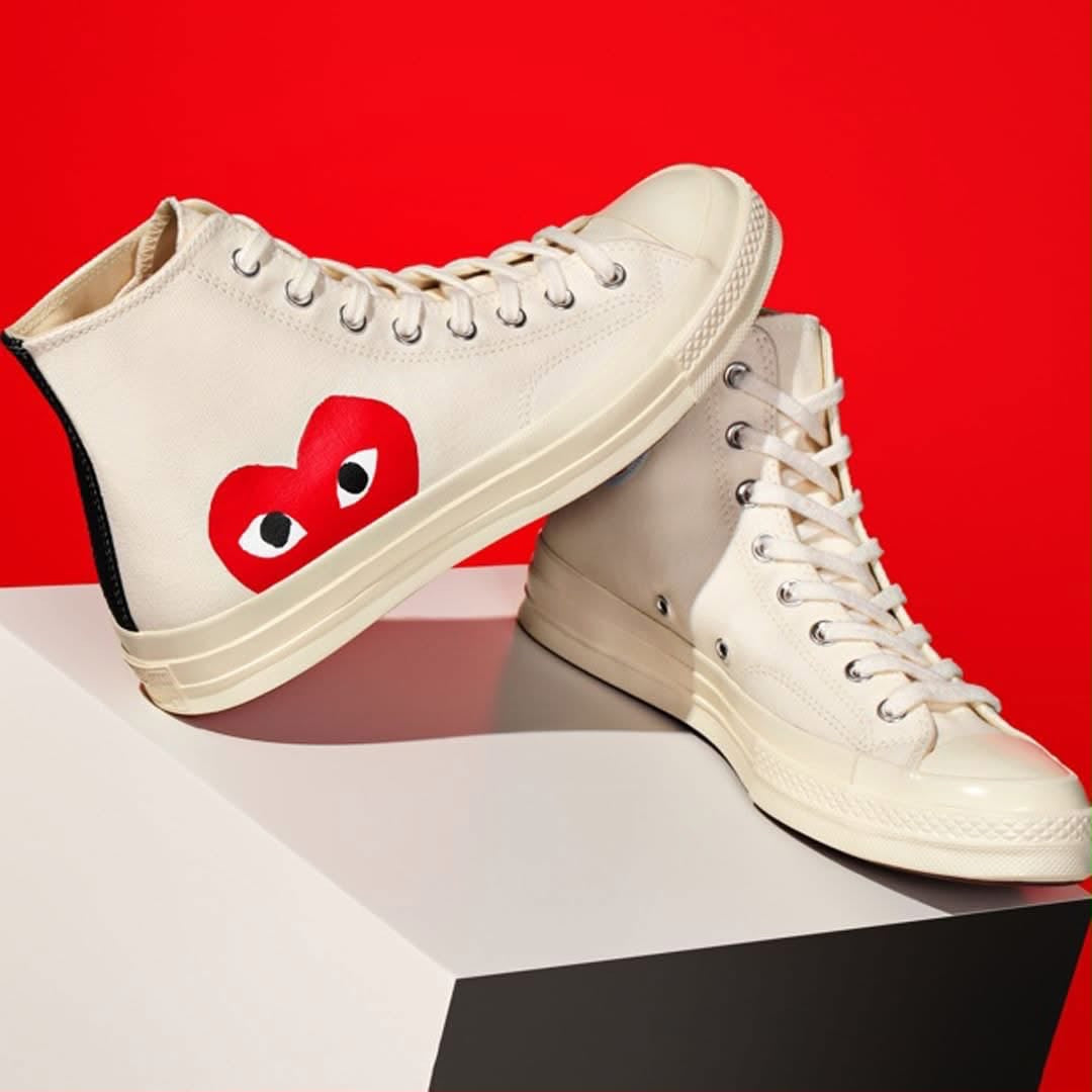 Converse emoji (White)