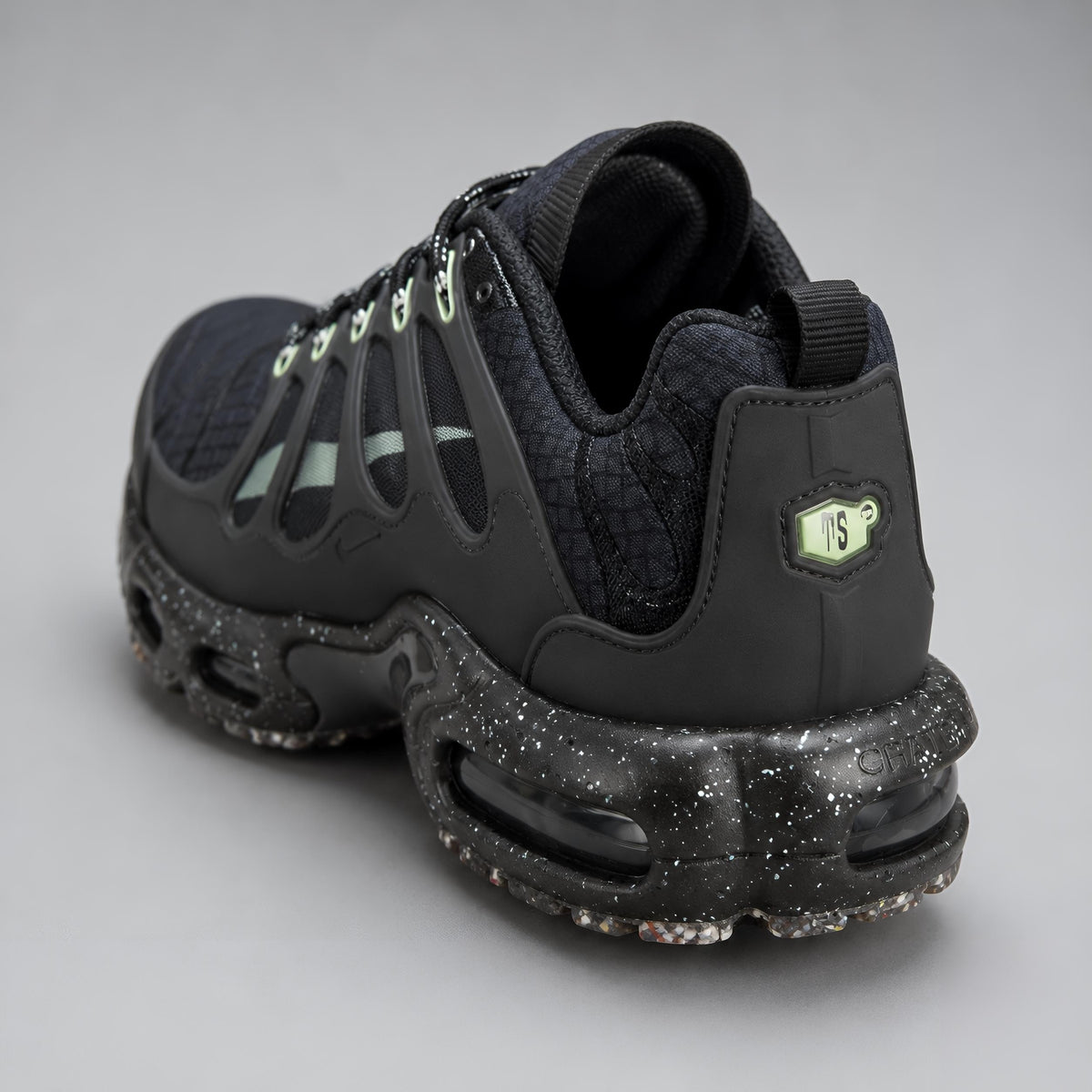 NK Aiirmaxx TerraScappe Plus (Black Noir)