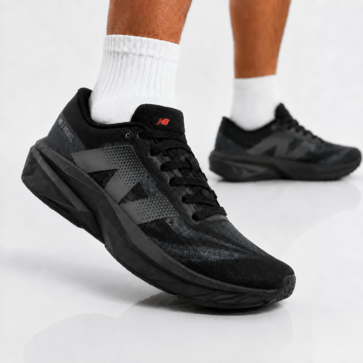 NB Fuelcell Rebel V4 (Triple Black)