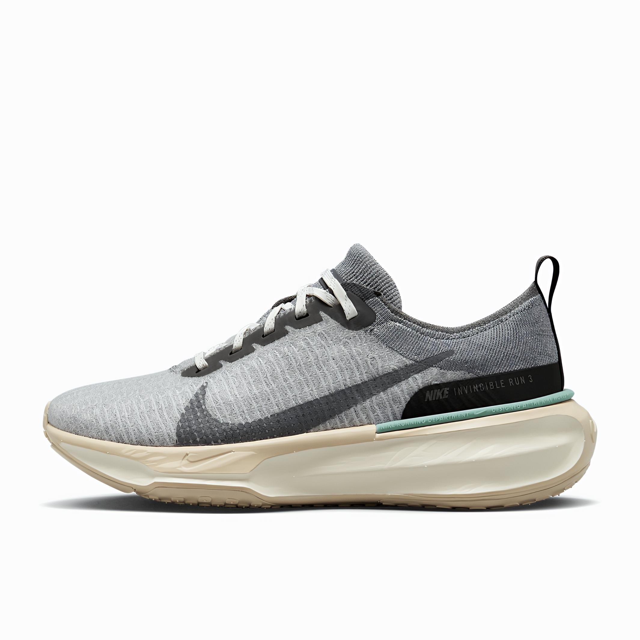 Nk Zooom X Invinciible Runn 3 (Grey)