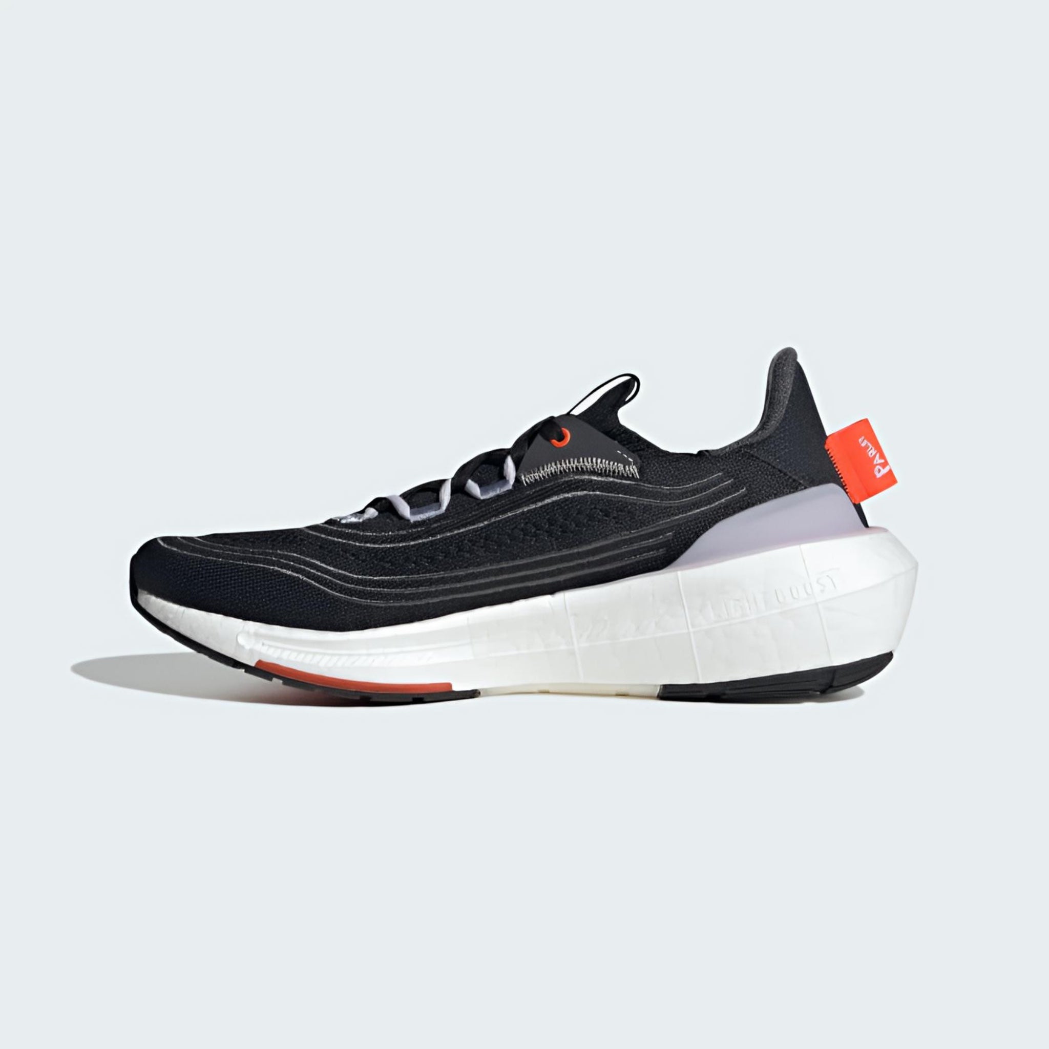 UB LightBoost 23 x Parleyy (Black White)