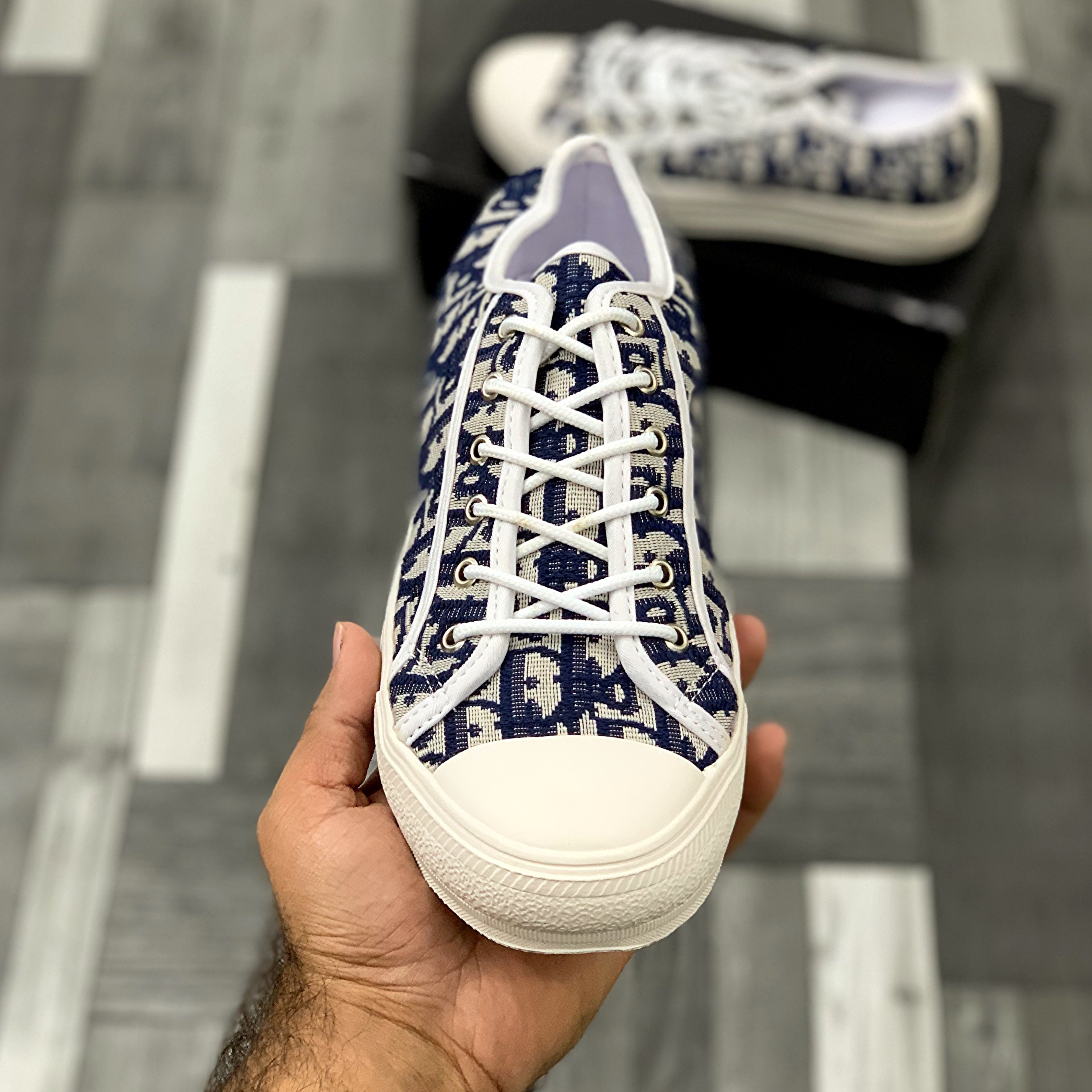 Walk’n’Diiorr Lace-up Sneakers (Navy)