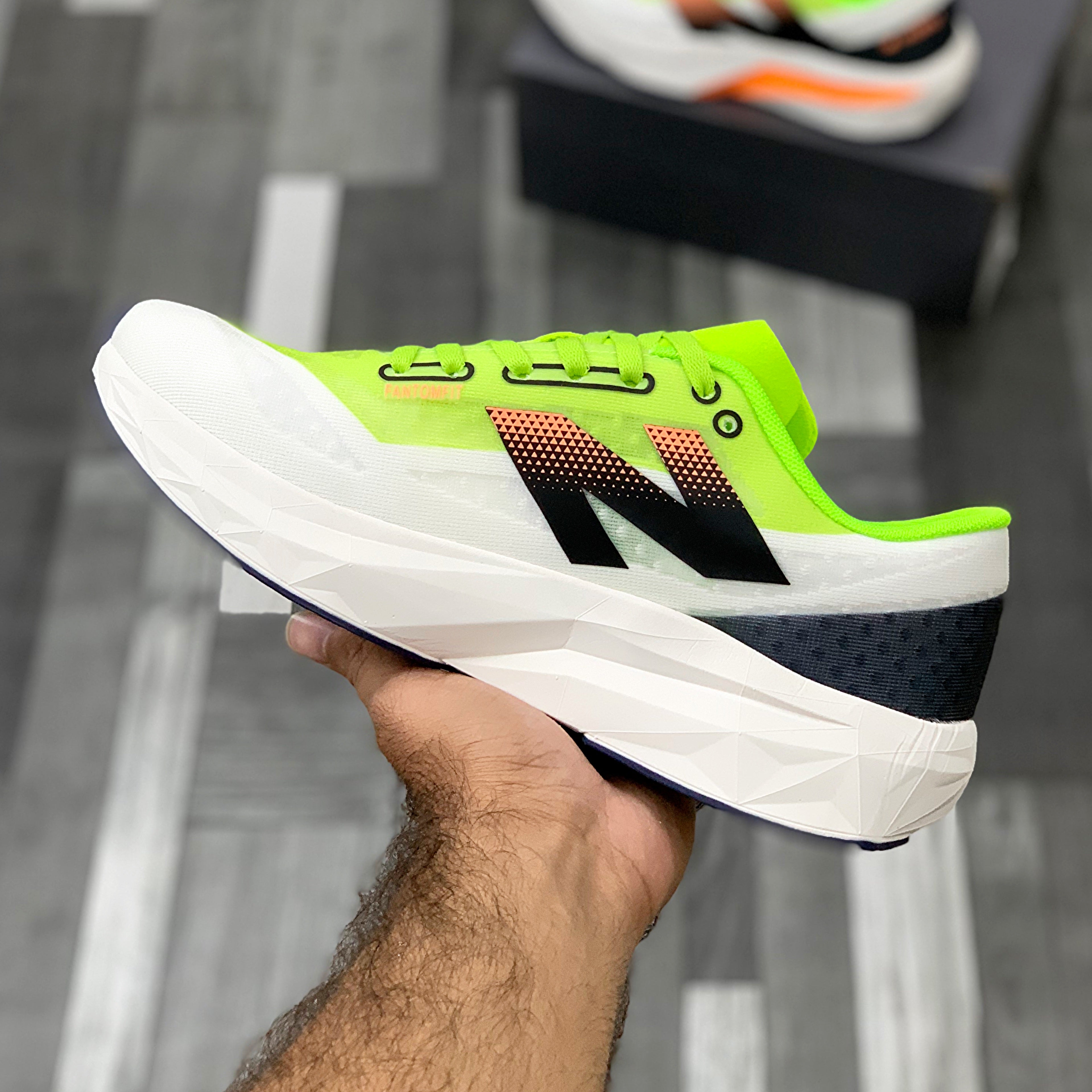 NB Fuelcell Rebel V4 (Lime Hot Mango)