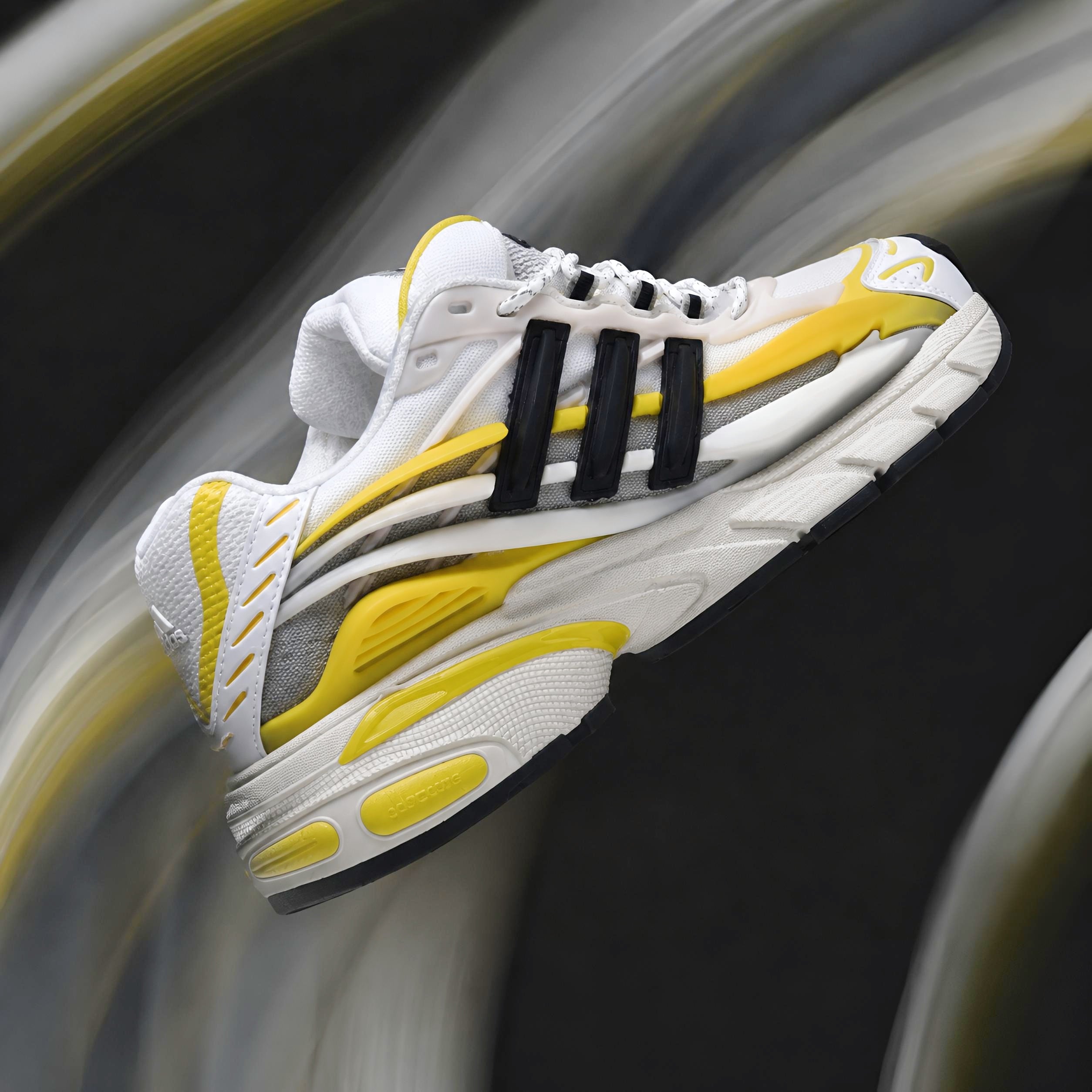 Adiistar Jellyfish PW (White Yellow)