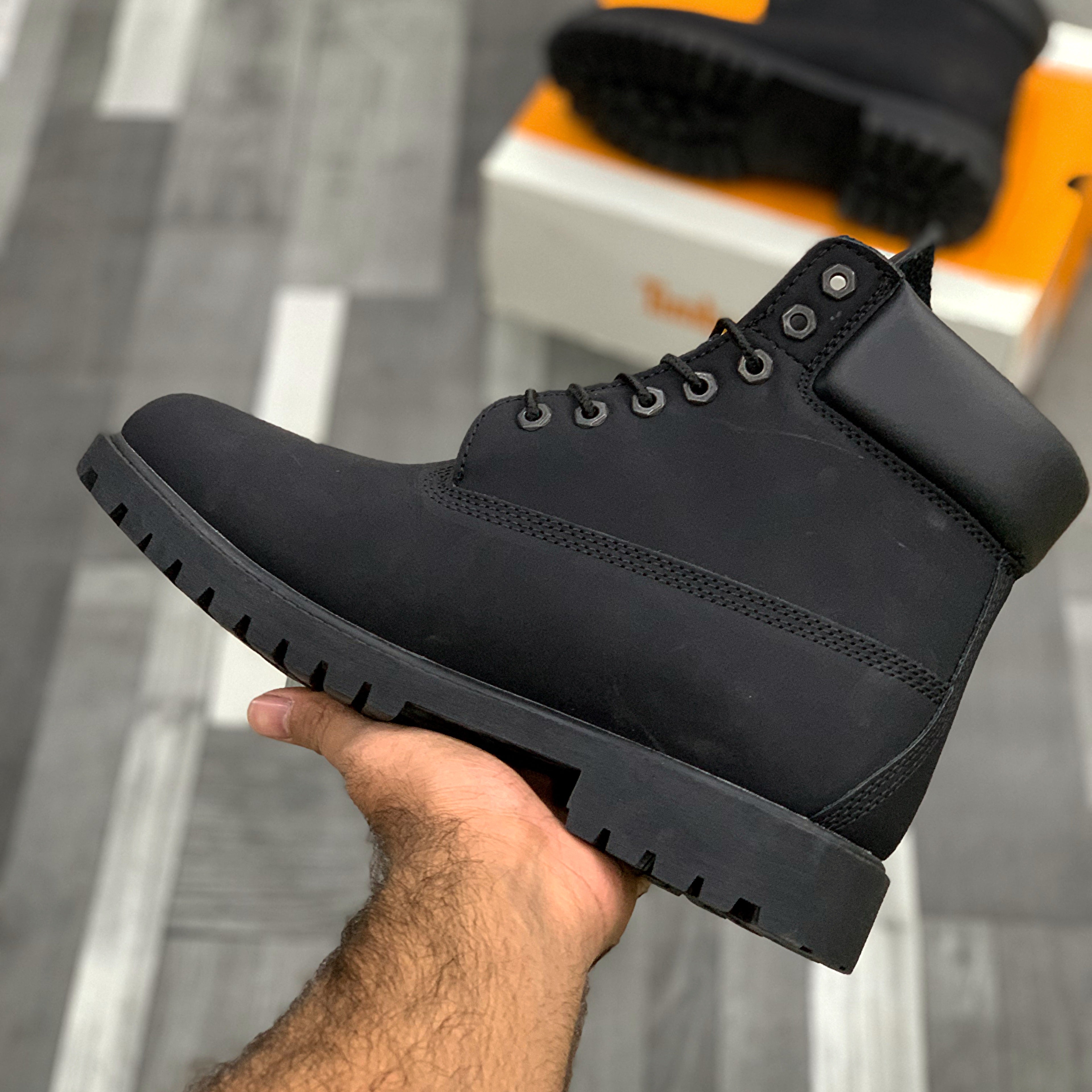 Timberlland Boots (Black)