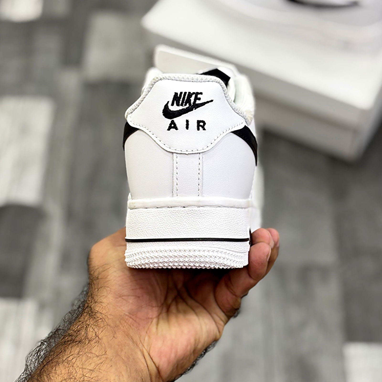 nike af1 white black