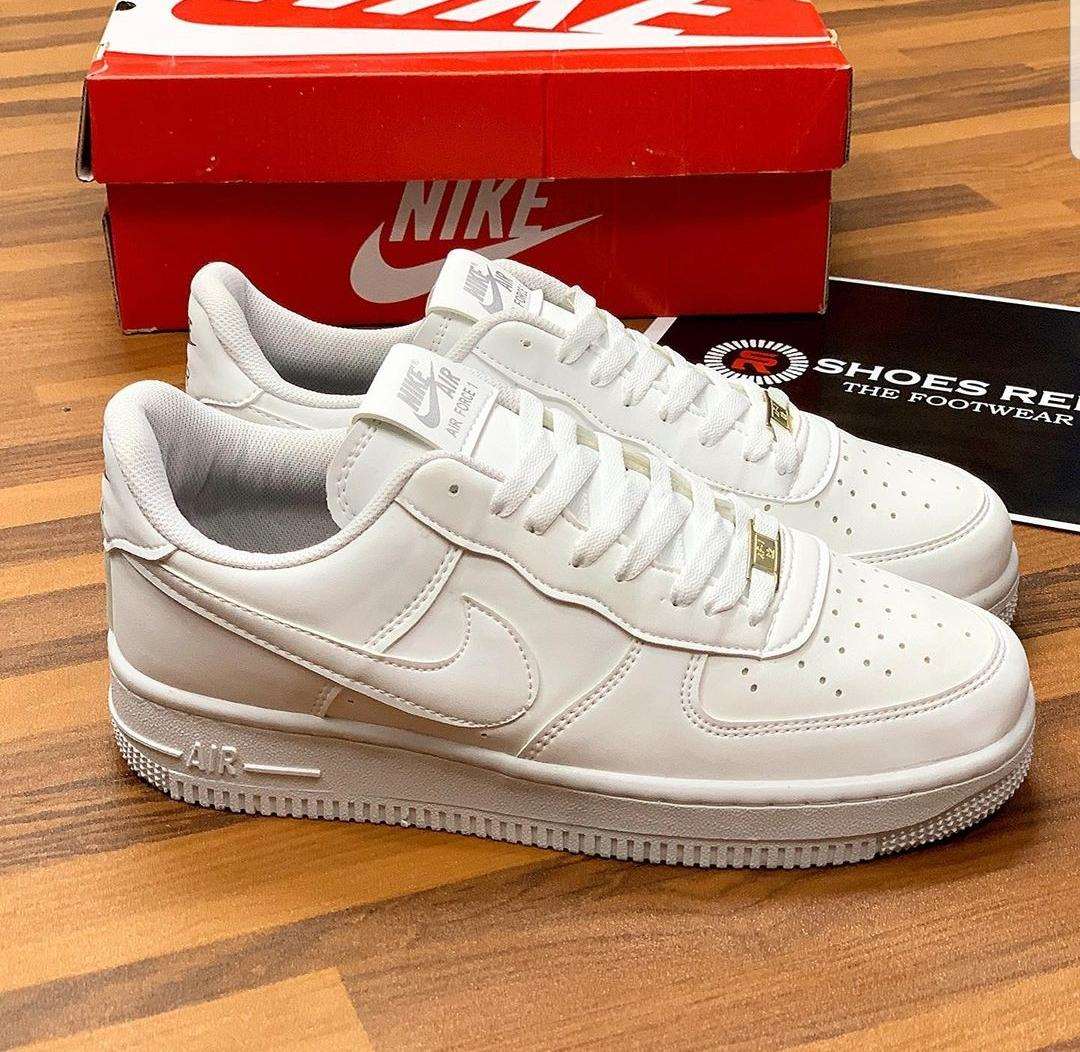 Air Force 1 Triple White - Unisex Casual Shoes - ShoesRepublic 