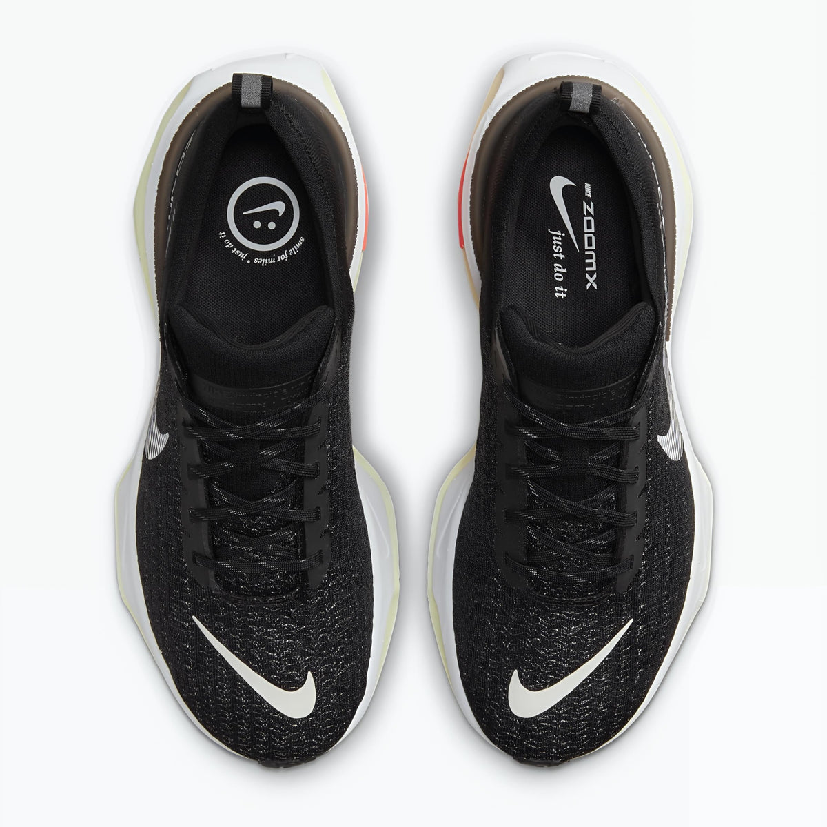 Nk Zooom X Invinciible Runn 3 (Black)