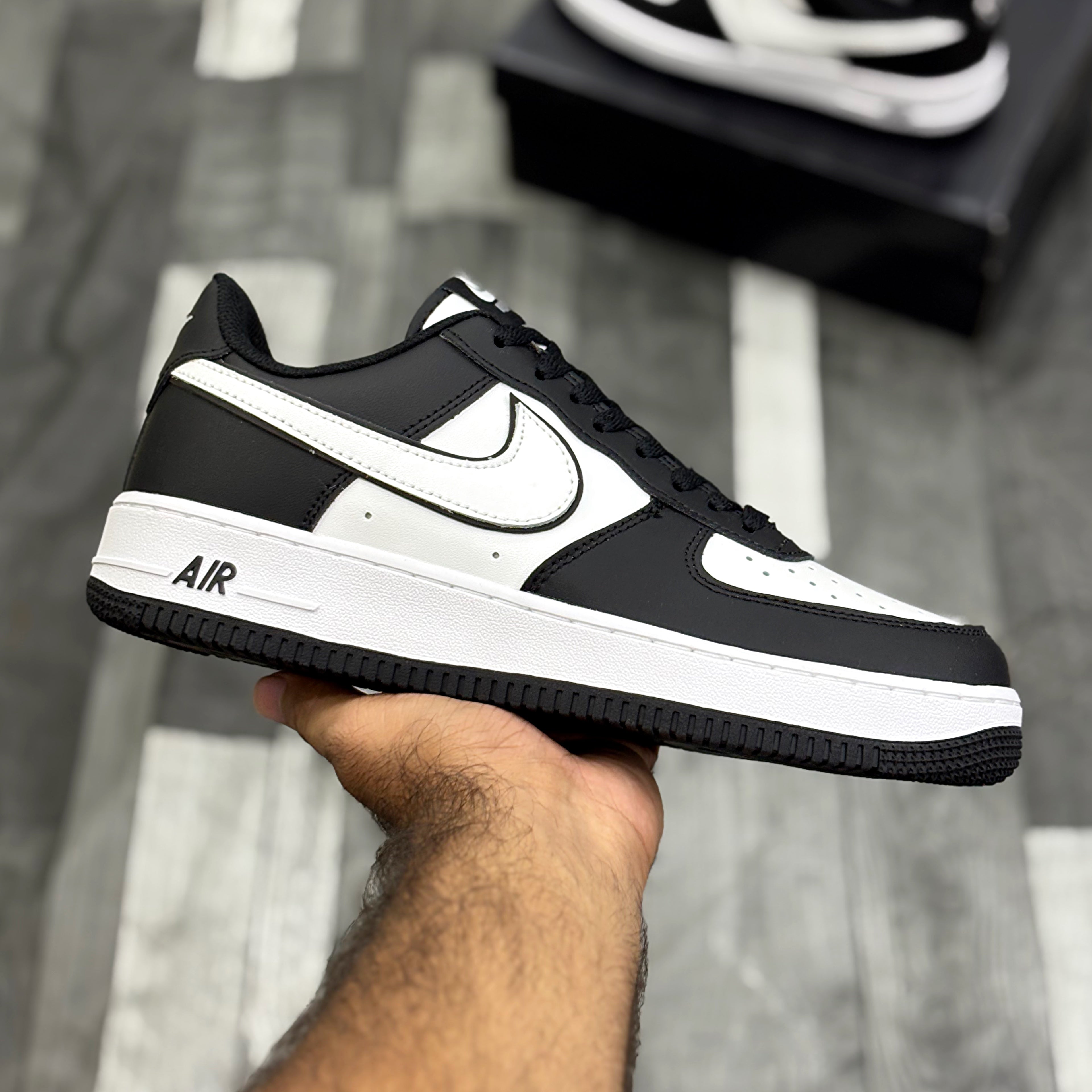 AF-1 Black White Premium Batch